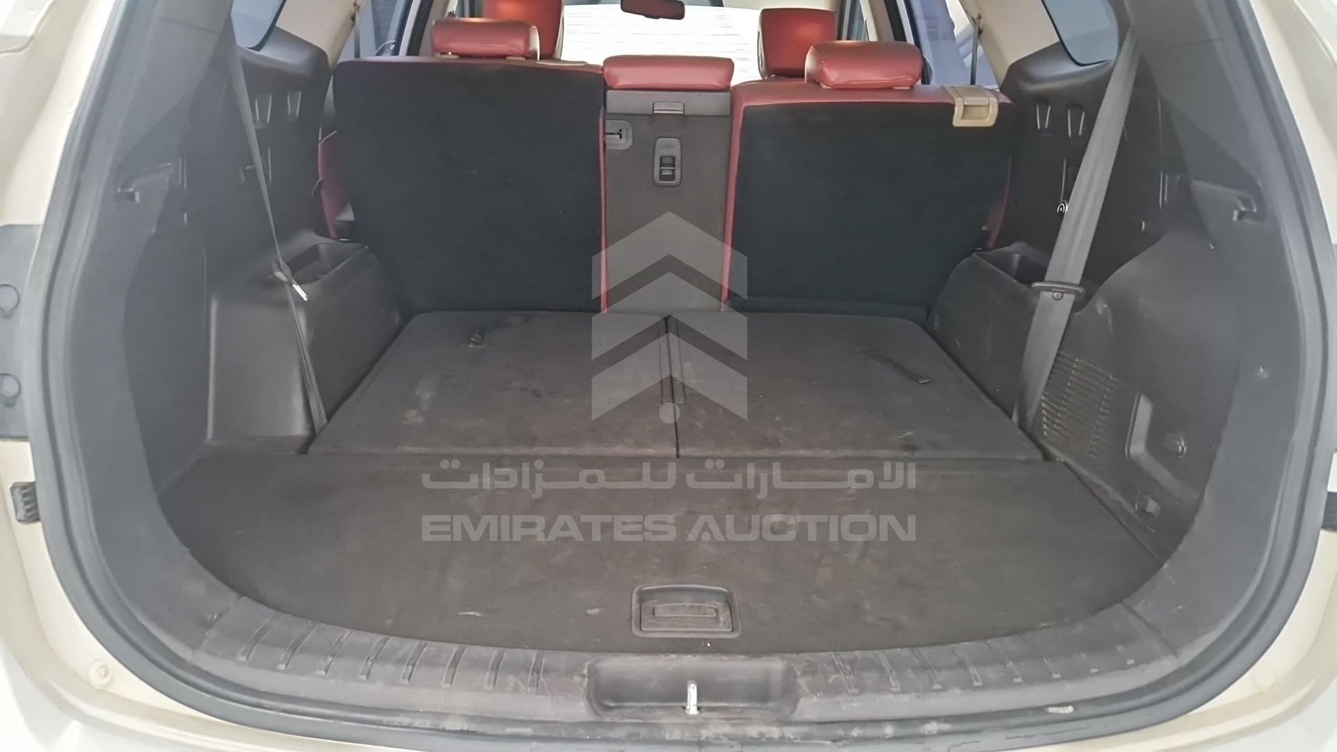 2014 HYUNDAI SANTA FE VIN: KMHSN81E4EU030097