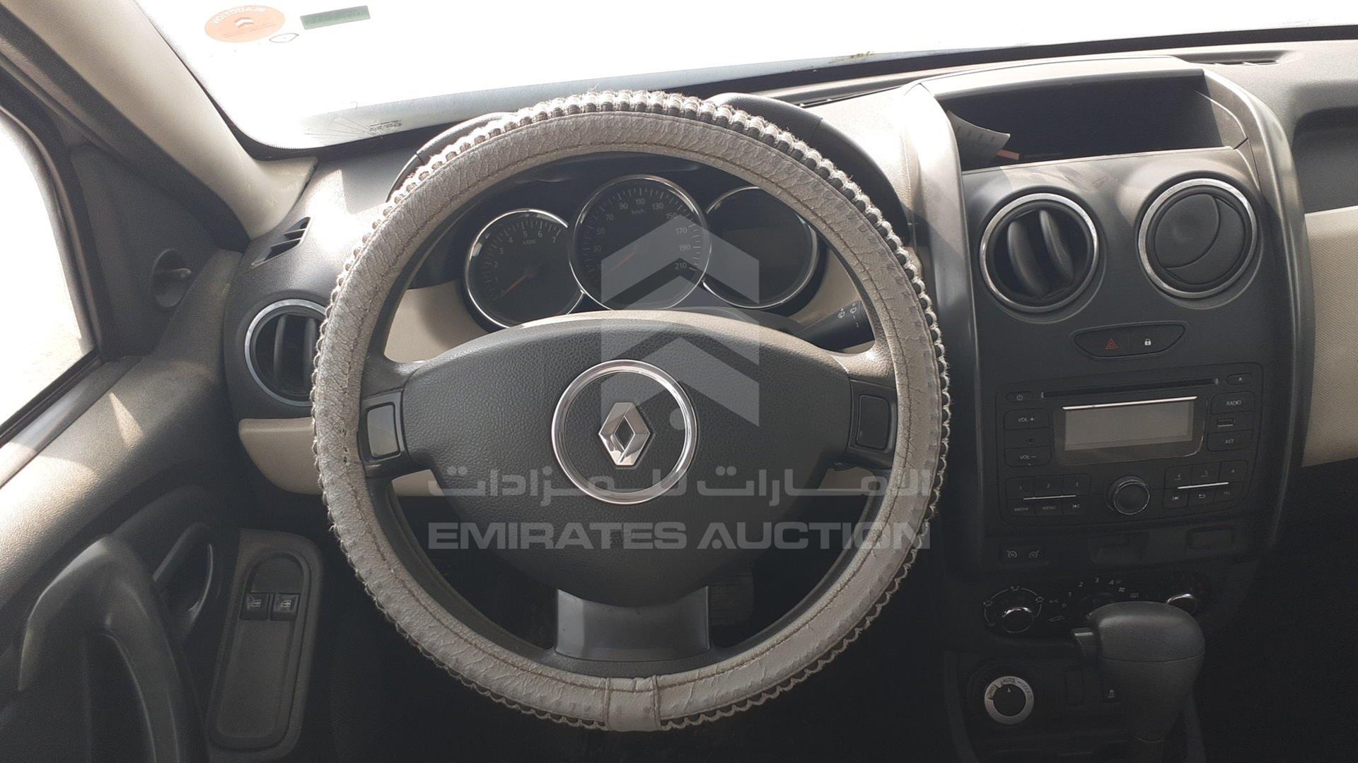 2017 RENAULT DUSTER VIN: VF1HSRGJ4HA500179