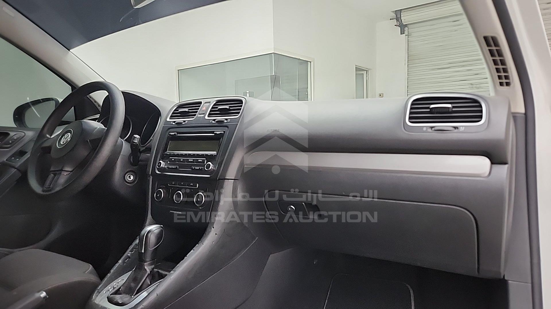 2011 VOLKSWAGEN GOLF VIN: WVWBB7AJABW287460