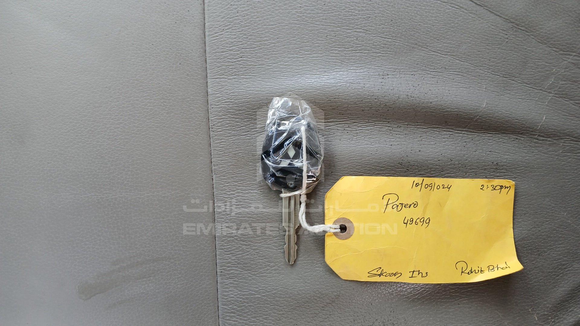 2013 MITSUBISHI PAJERO VIN: JMYLRV95WDJ706603