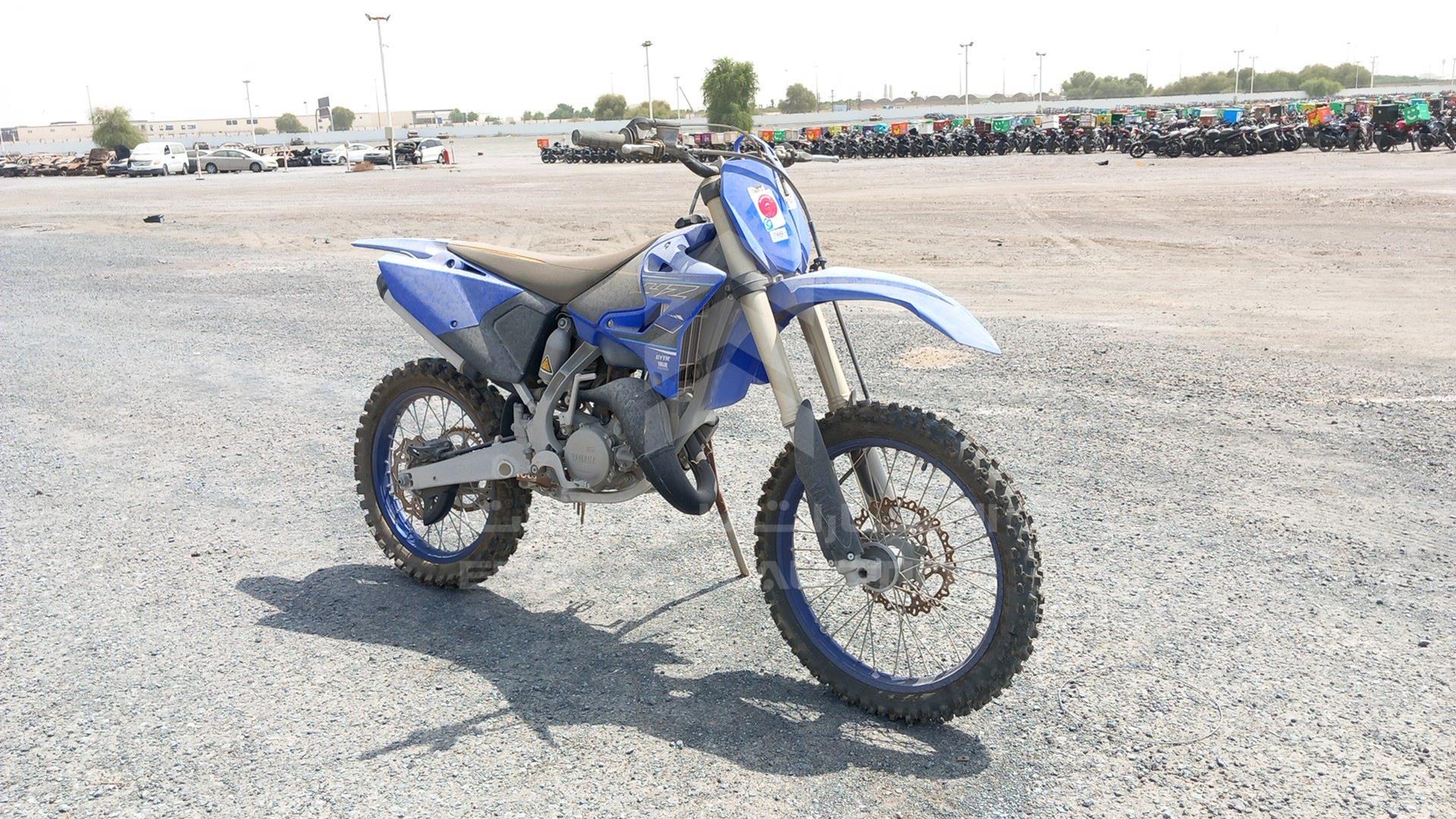 0 YAMAHA MOTORBIKE VIN: JYACE16C4MA047310