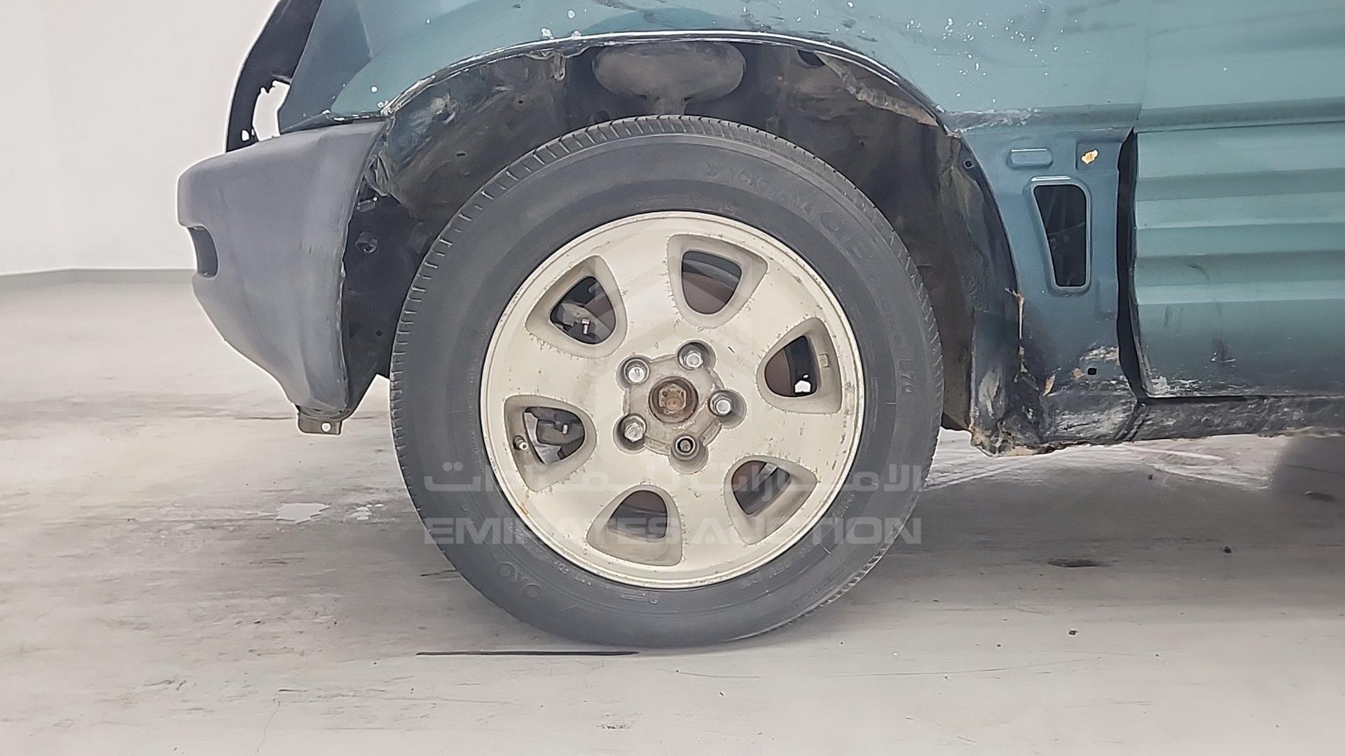 1994 TOYOTA RAV-4 VIN: SXA100010495