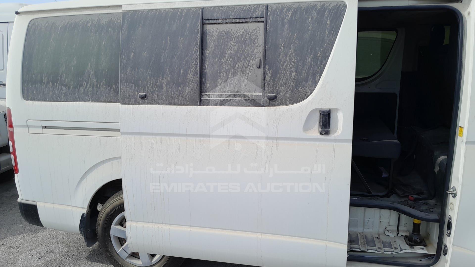 2013 TOYOTA HIACE VIN: JTGJX02P6D0046015
