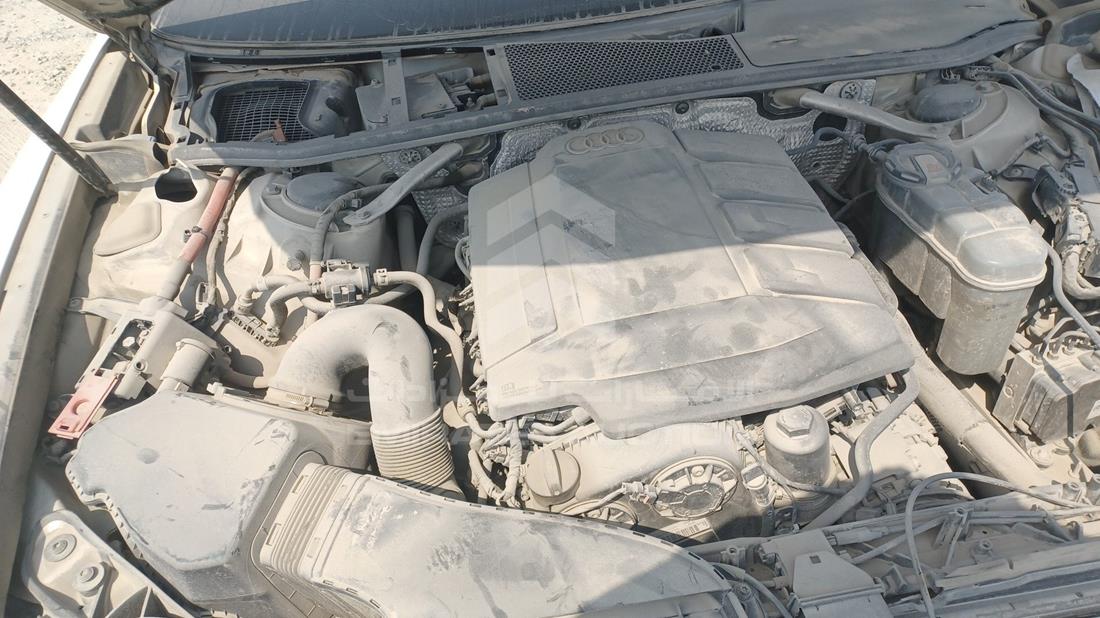 اودي ايه 6 2020 — خليج المحرك — صورة 31