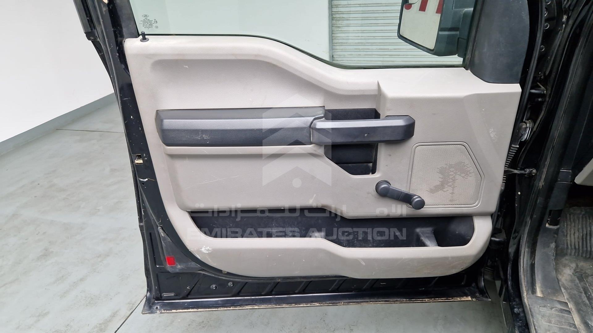 2018 FORD F-150 VIN: 1FTEX1C52JKC10734