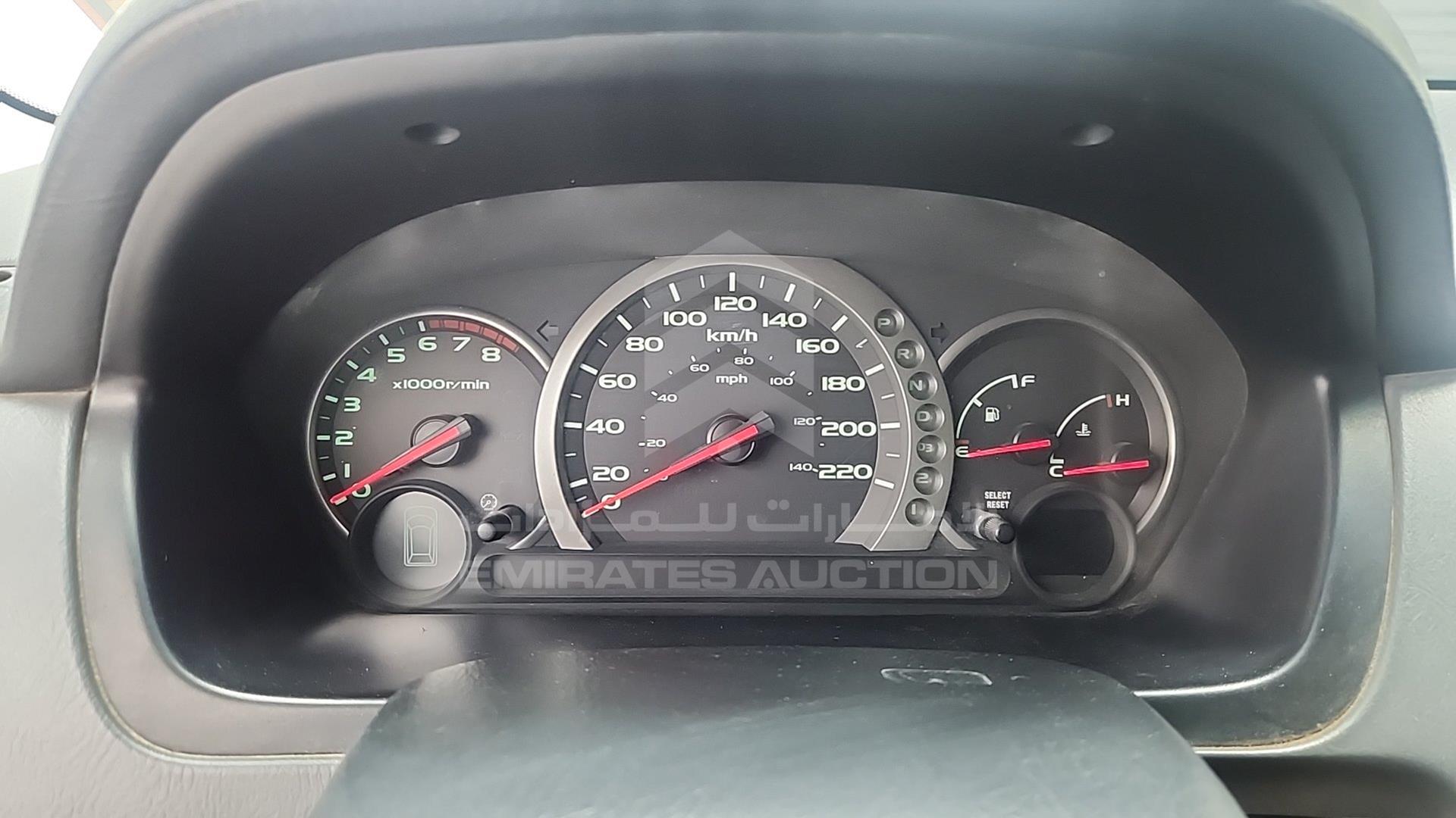 2004 HONDA MRV VIN: 2HKYF18524H700716