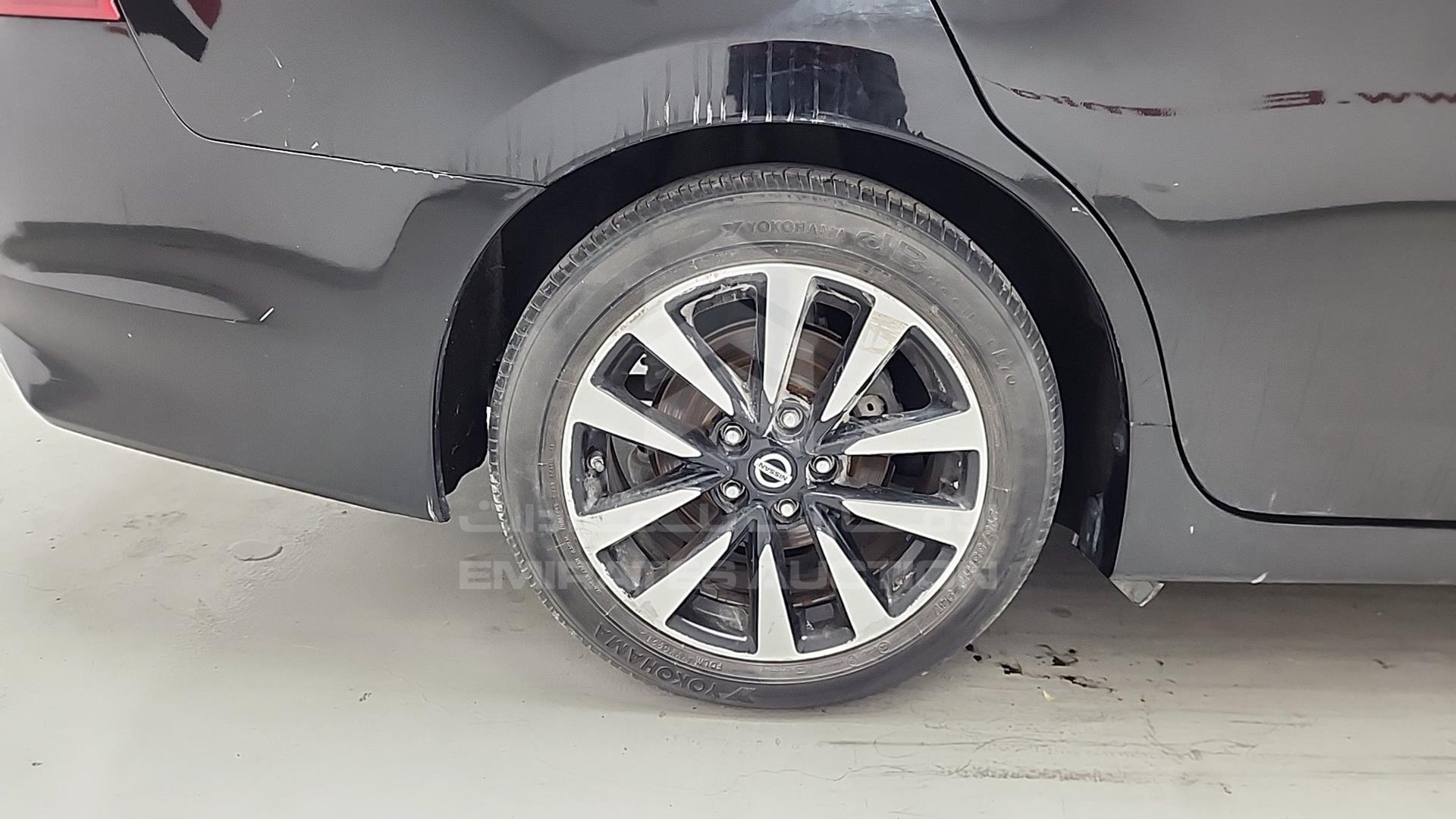 2018 NISSAN ALTIMA VIN: 1N4AL3AP7JC246283