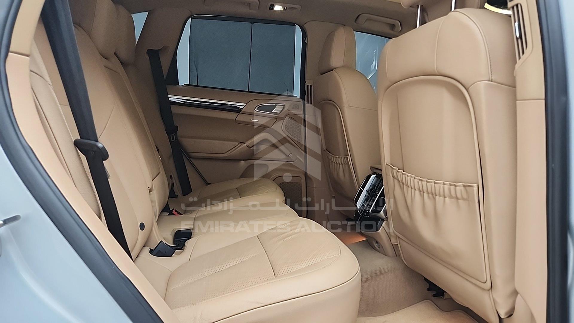 2013 PORSCHE CAYENNE VIN: WP1ZZZ92ZDLA01710