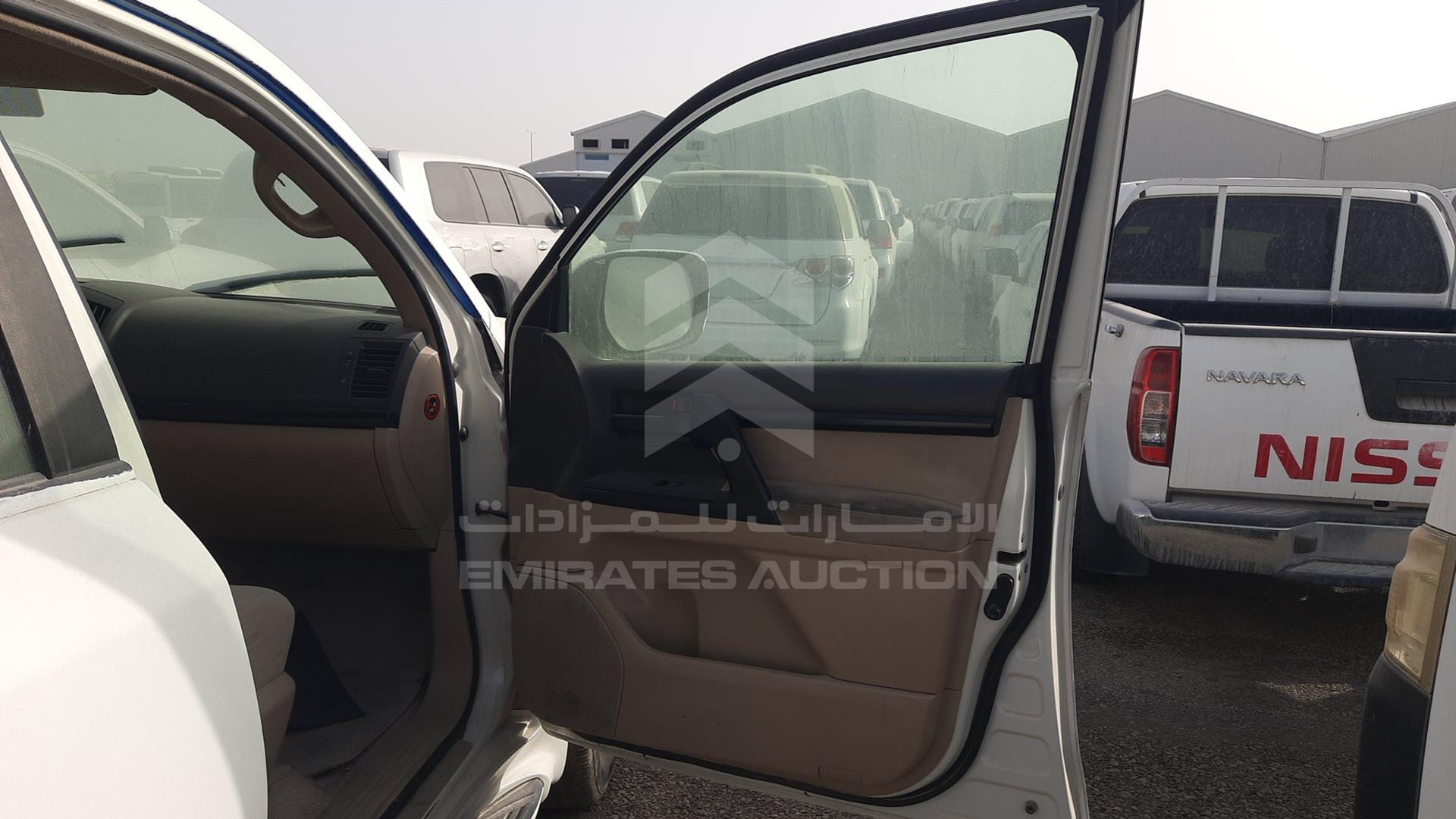 2014 TOYOTA LAND CRUISER VIN: JTMDU09J3E4094215