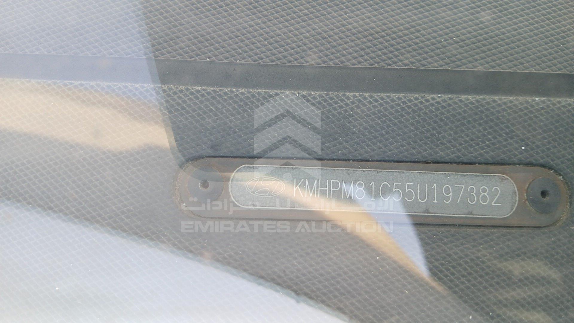 2005 HYUNDAI MATRIX VIN: KMHPM81C55U197382
