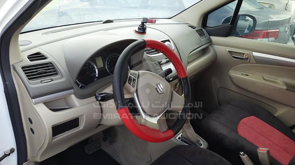 Suzuki Ertiga 2017 MA3ZE8A15H0459810 Image 32