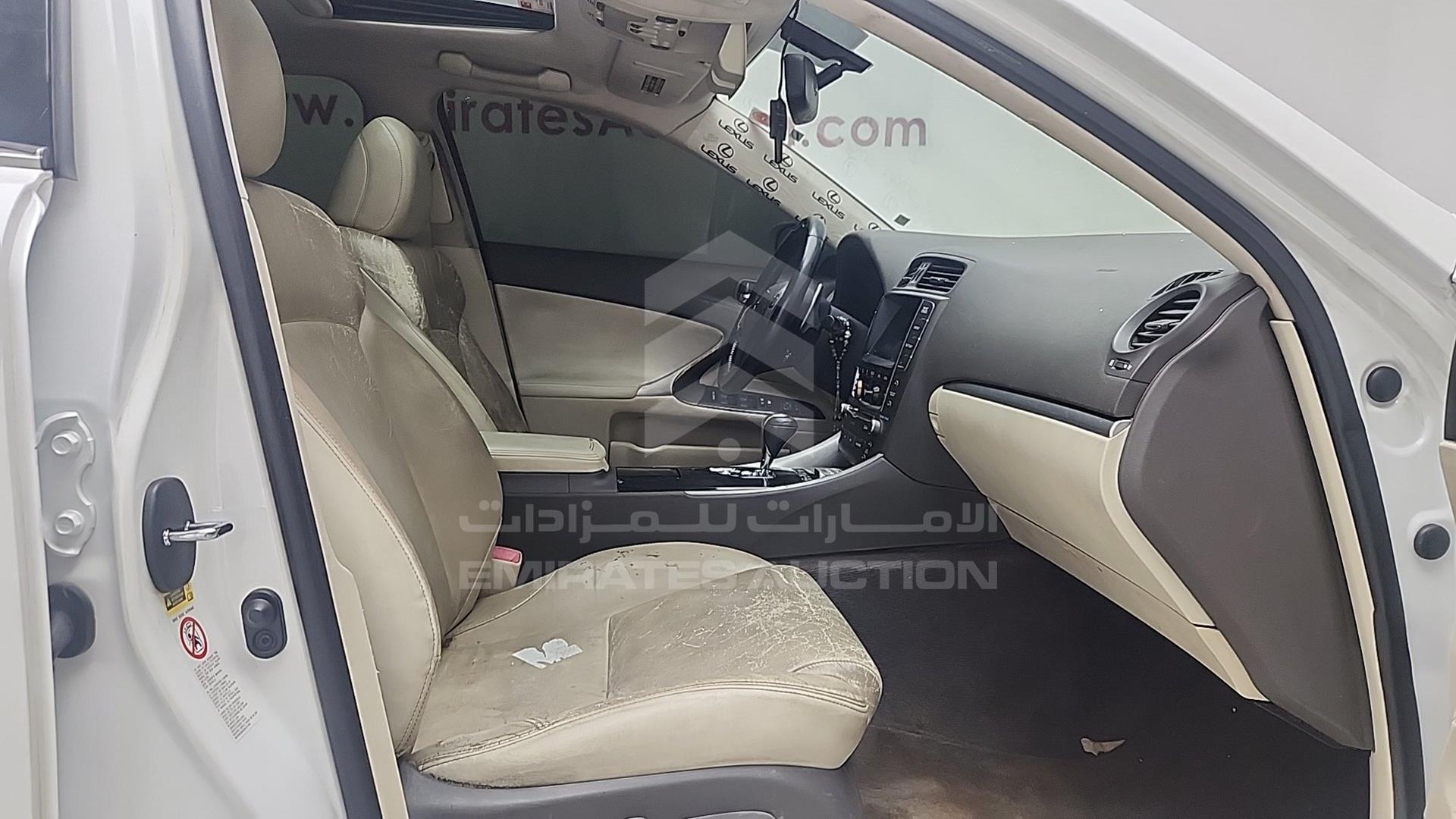 2011 LEXUS IS 250 VIN: JTHCF5C29B2035244