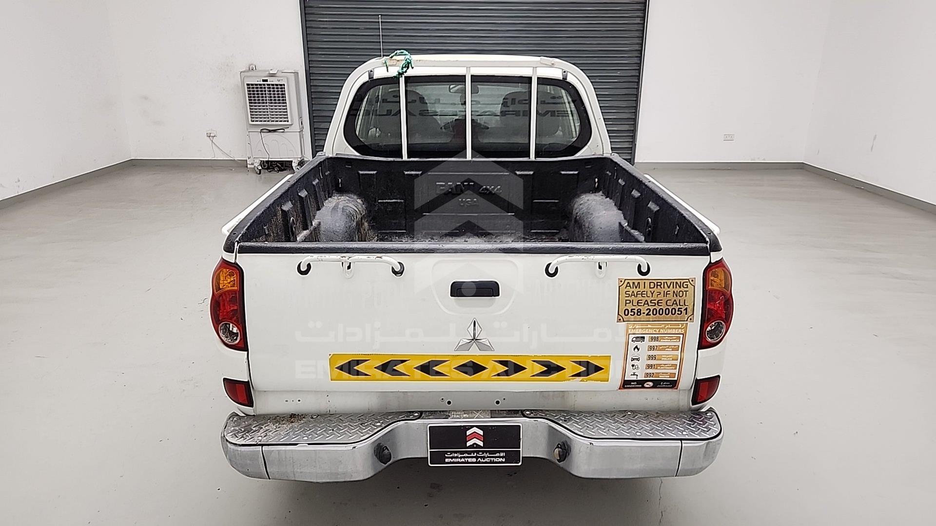 2013 MITSUBISHI L 200 VIN: MMBJNKA50DD007070