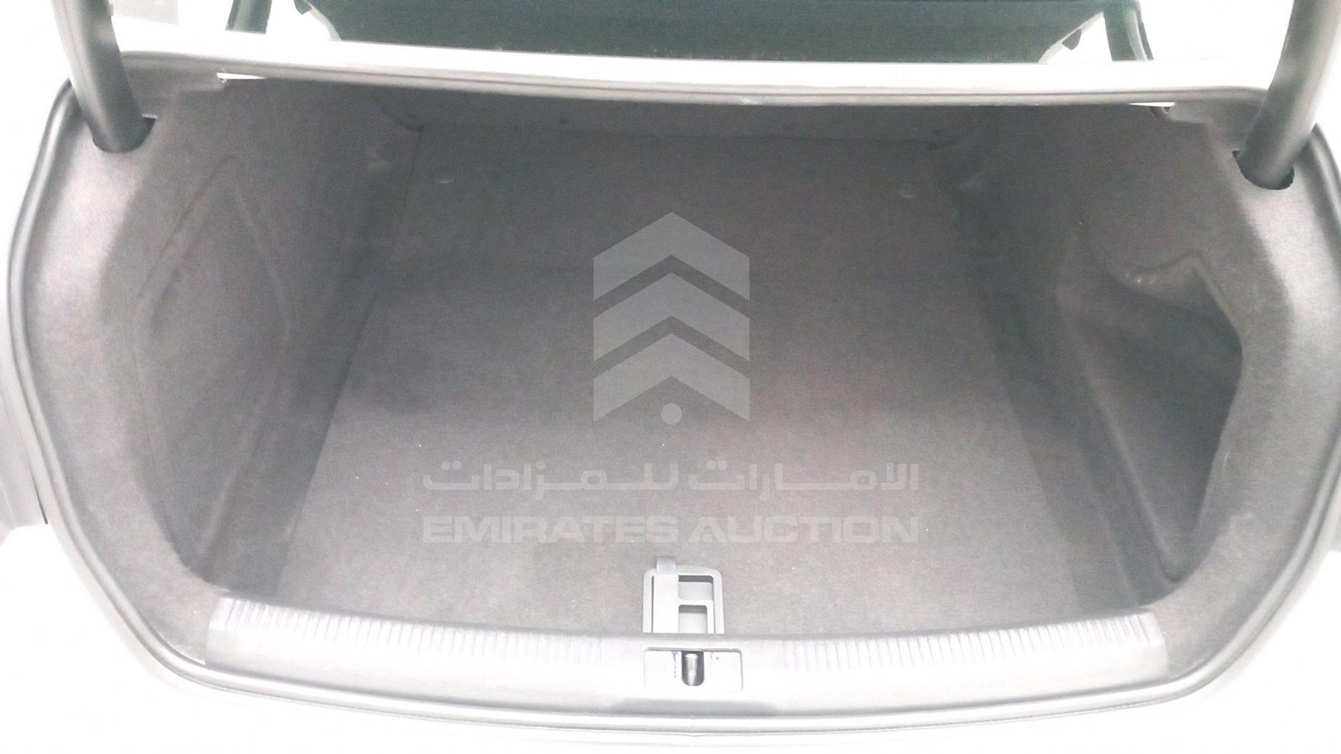 2014 AUDI A4 VIN: WAUACCFL5EN021061