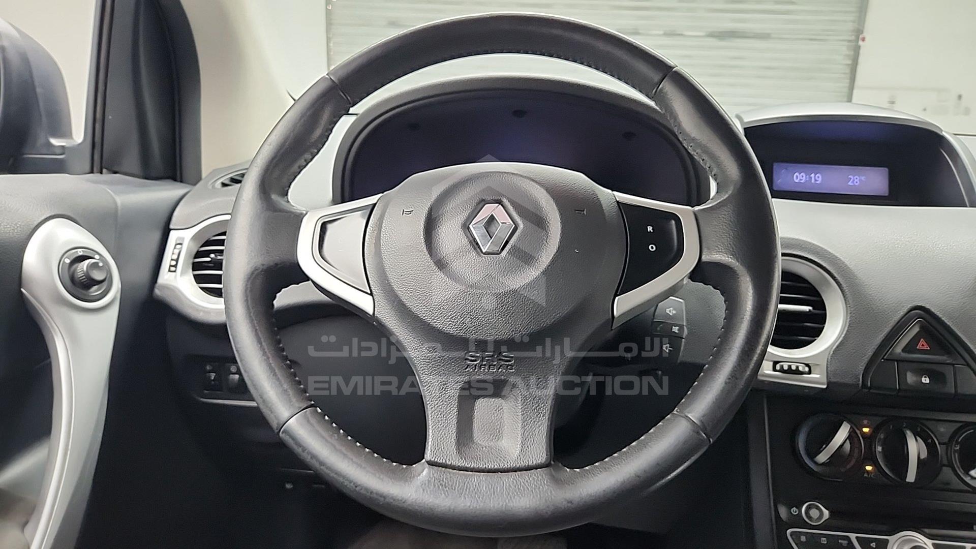 2014 RENAULT KOLEOS VIN: VF1VYRCY4EC463851
