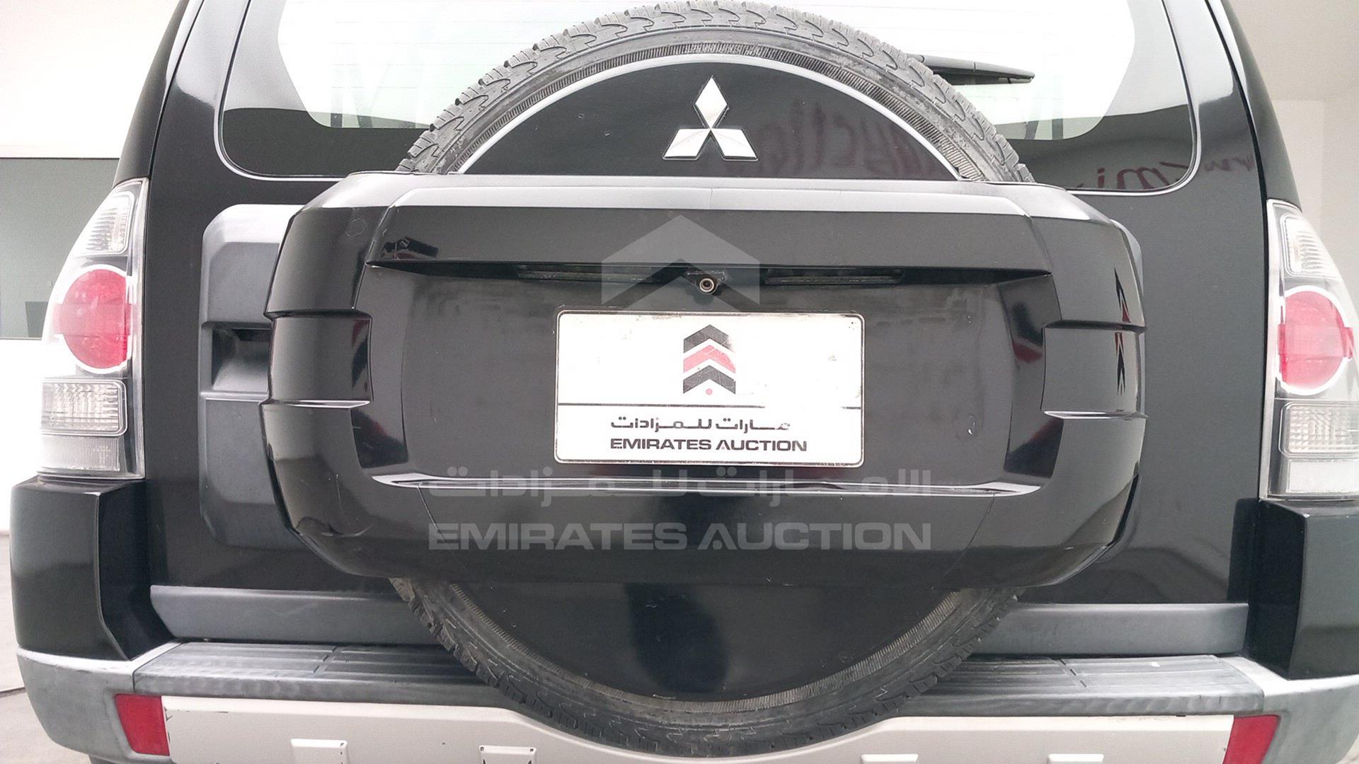 2009 MITSUBISHI PAJERO VIN: JMYMRV83W9J707496