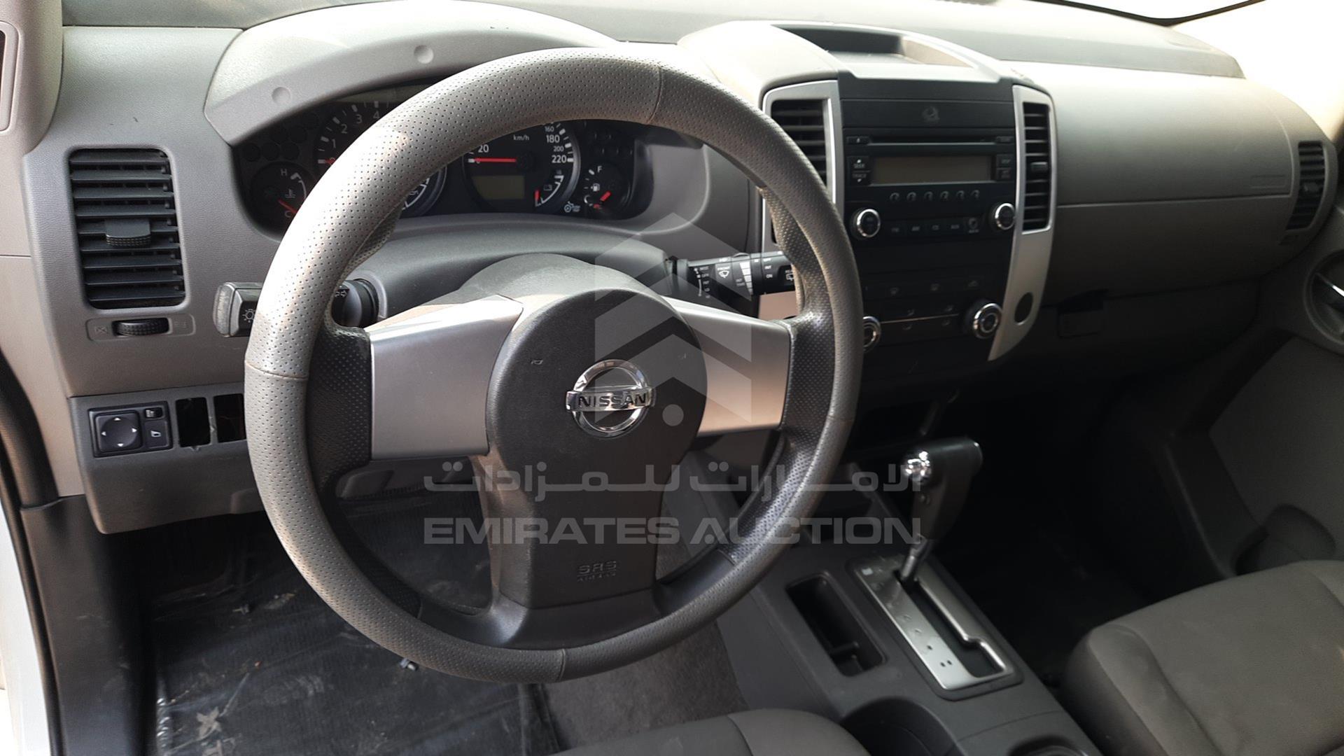 2013 NISSAN XTERRA VIN: 5N1AN0N64DN814613