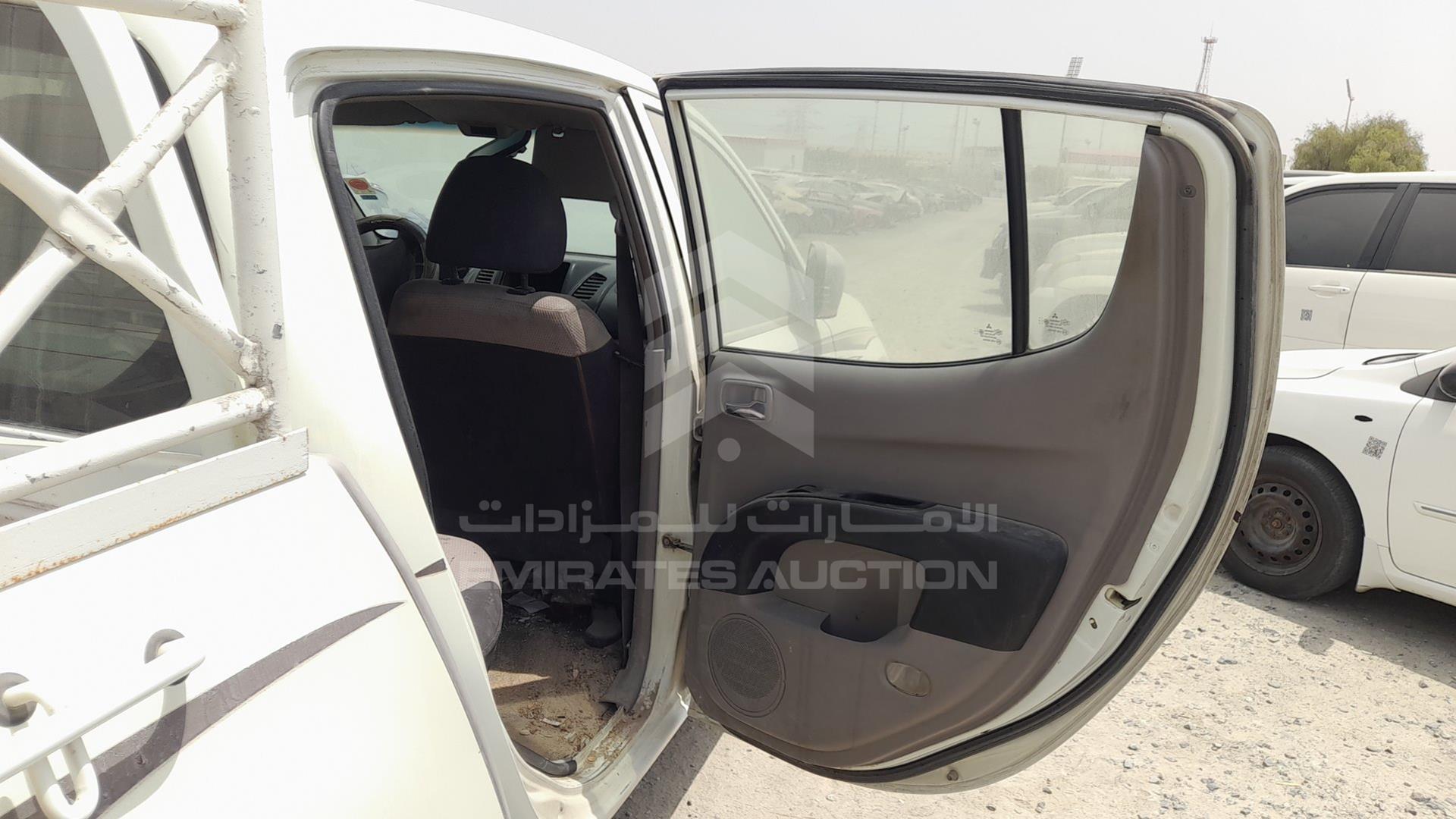 2008 MITSUBISHI L 200 VIN: MMBJNKB508D016581