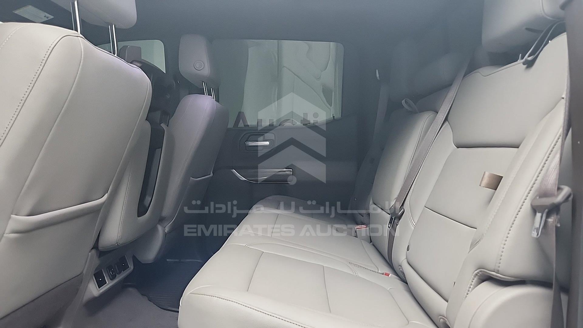 2019 CHEVROLET SILVERADO VIN: 3GCUYDED6KG207150