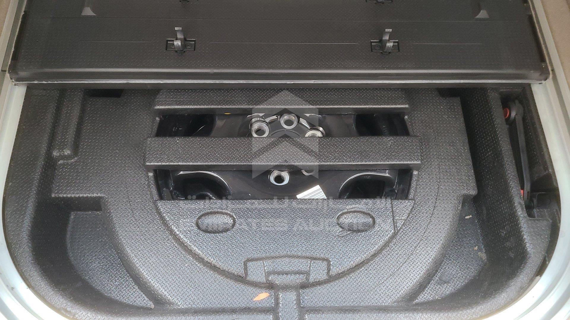 3GYFN9E32FS556311 - 2015 Cadillac SRX - #428187
