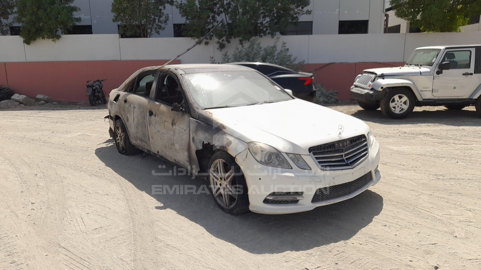 2013 MERCEDES E 300 VIN: WDDHF5EB3DA694553