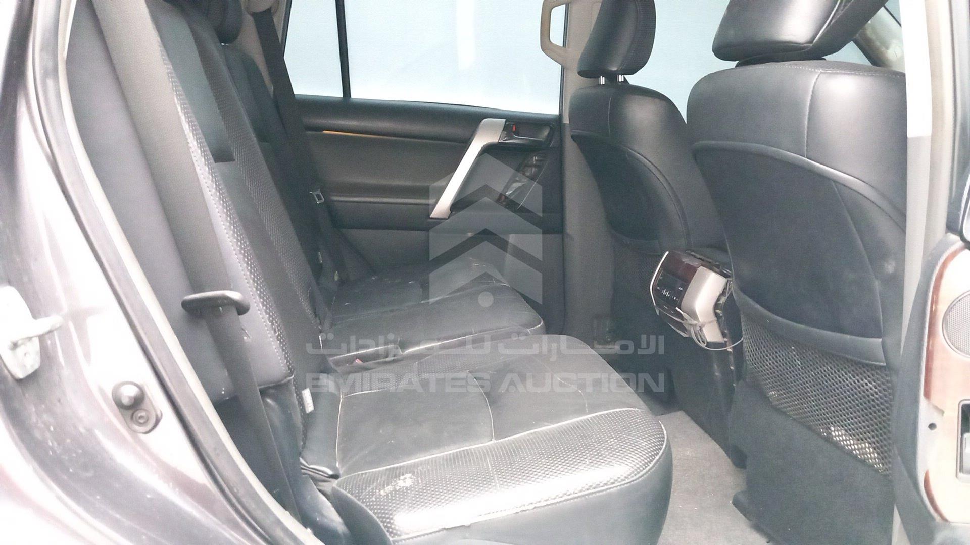 2011 TOYOTA LAND CRUISER PRADO VIN: JTEBU3FJ8BK028260