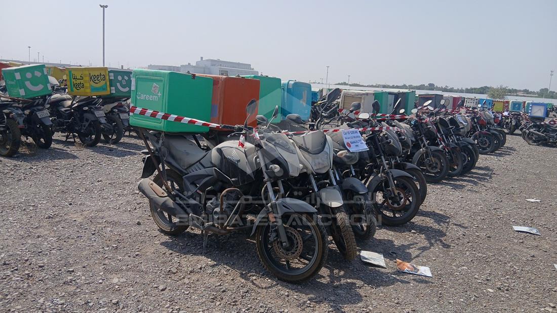 5 Motorbikes — Front Right Angle — Photo 11