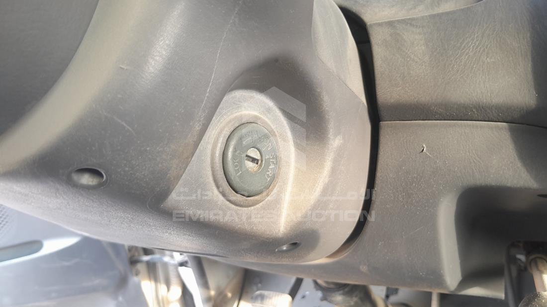 2007 Nissan Urvan — Keys — Photo 4