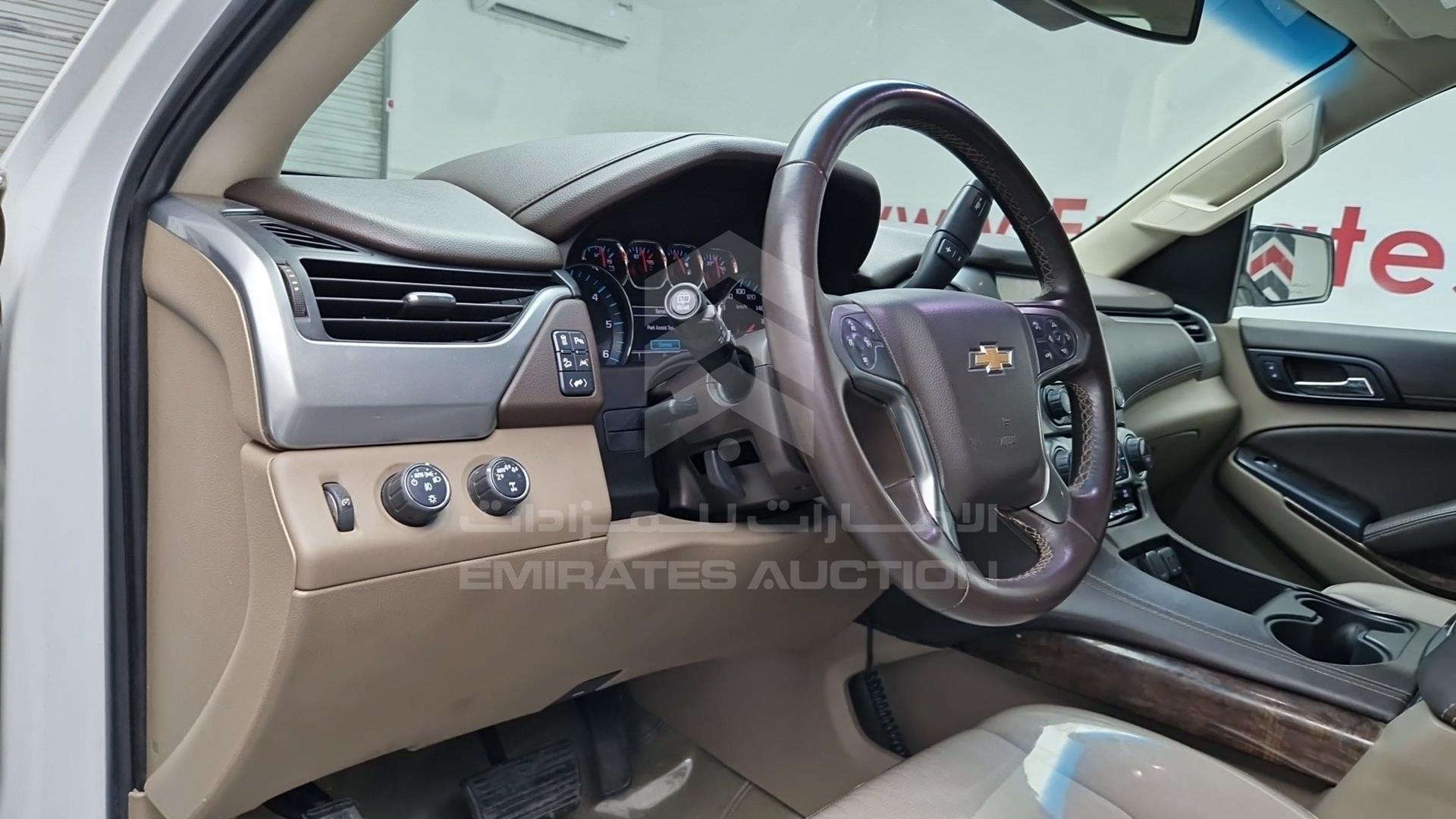 2018 CHEVROLET SUBURBAN VIN: 1GNSK8KC1JR168985