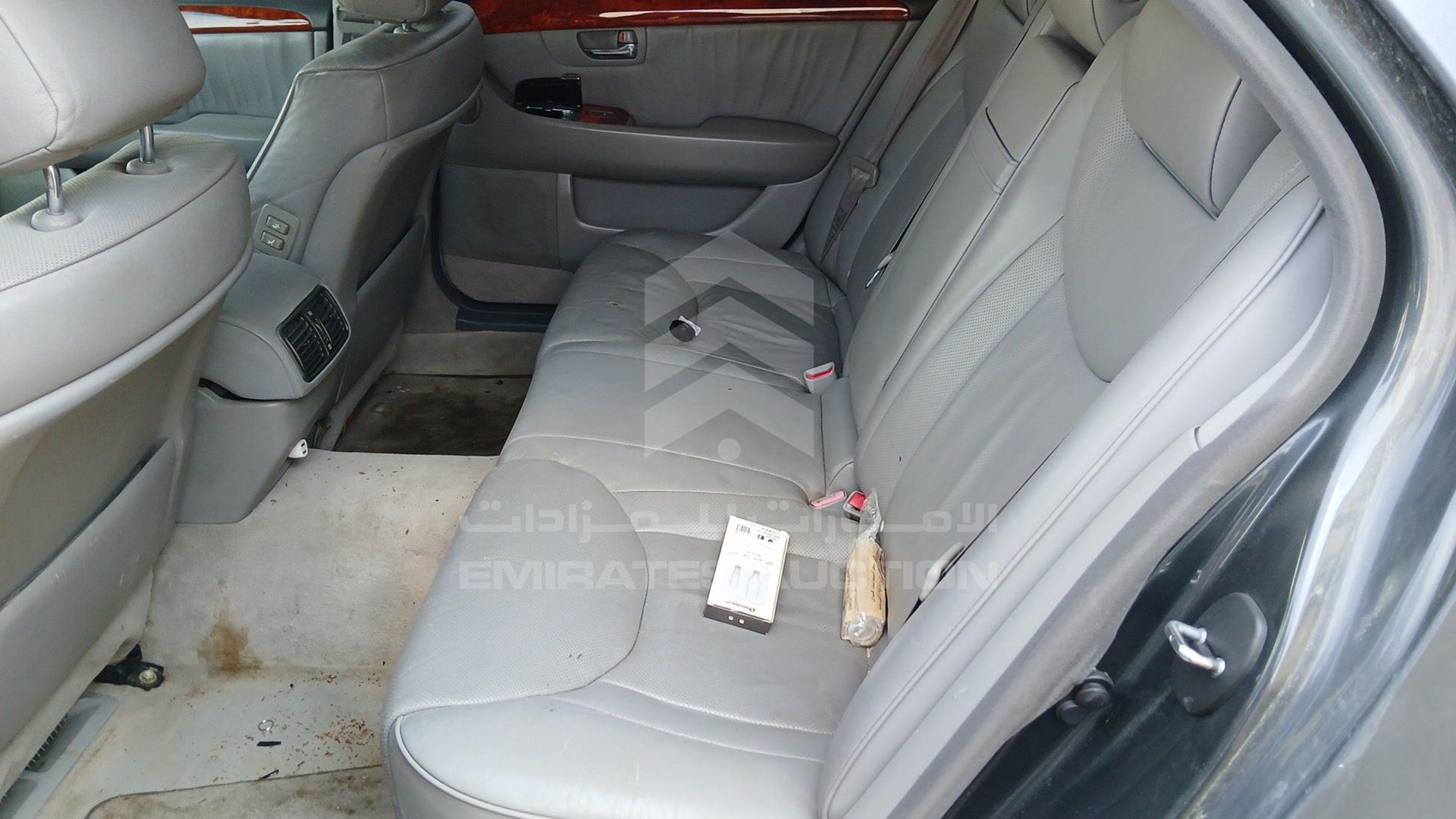 2004 LEXUS LS 430 VIN: JTHBN36F140170640