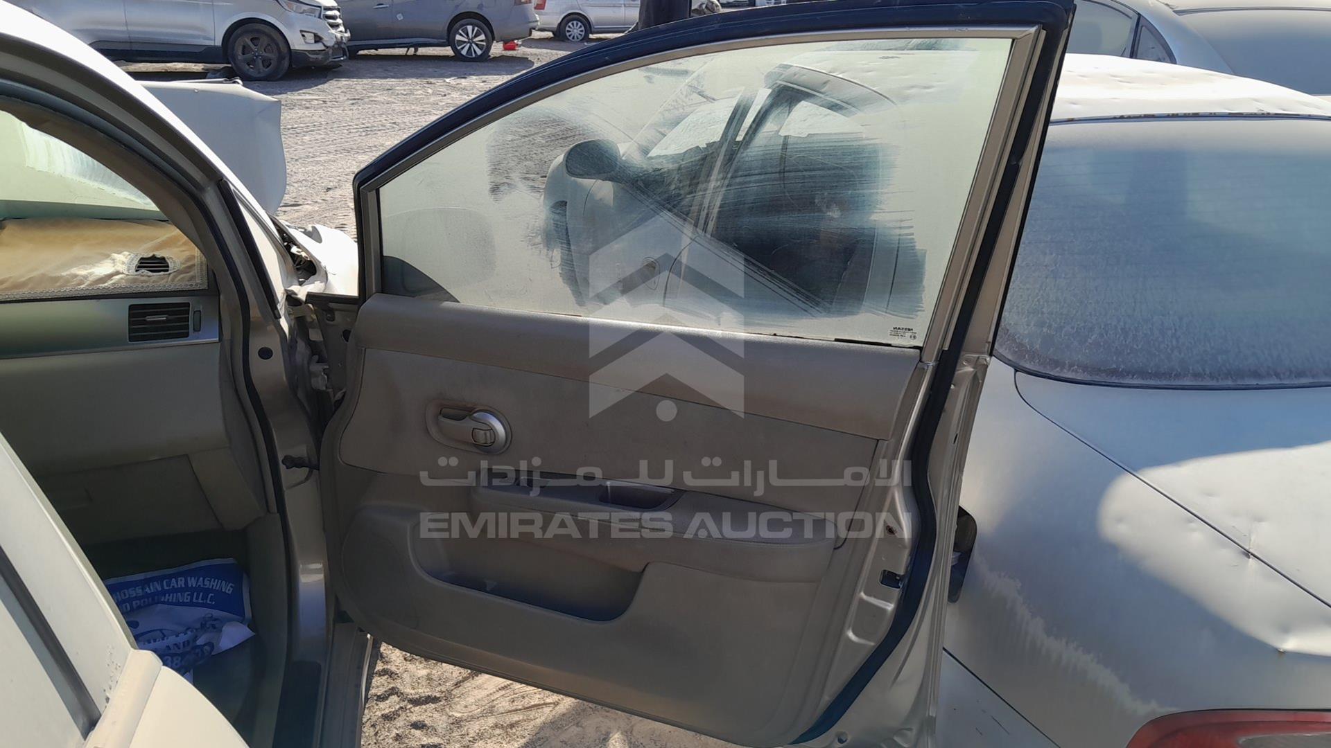 2011 NISSAN TIIDA VIN: 3N1BC1A64BK224511