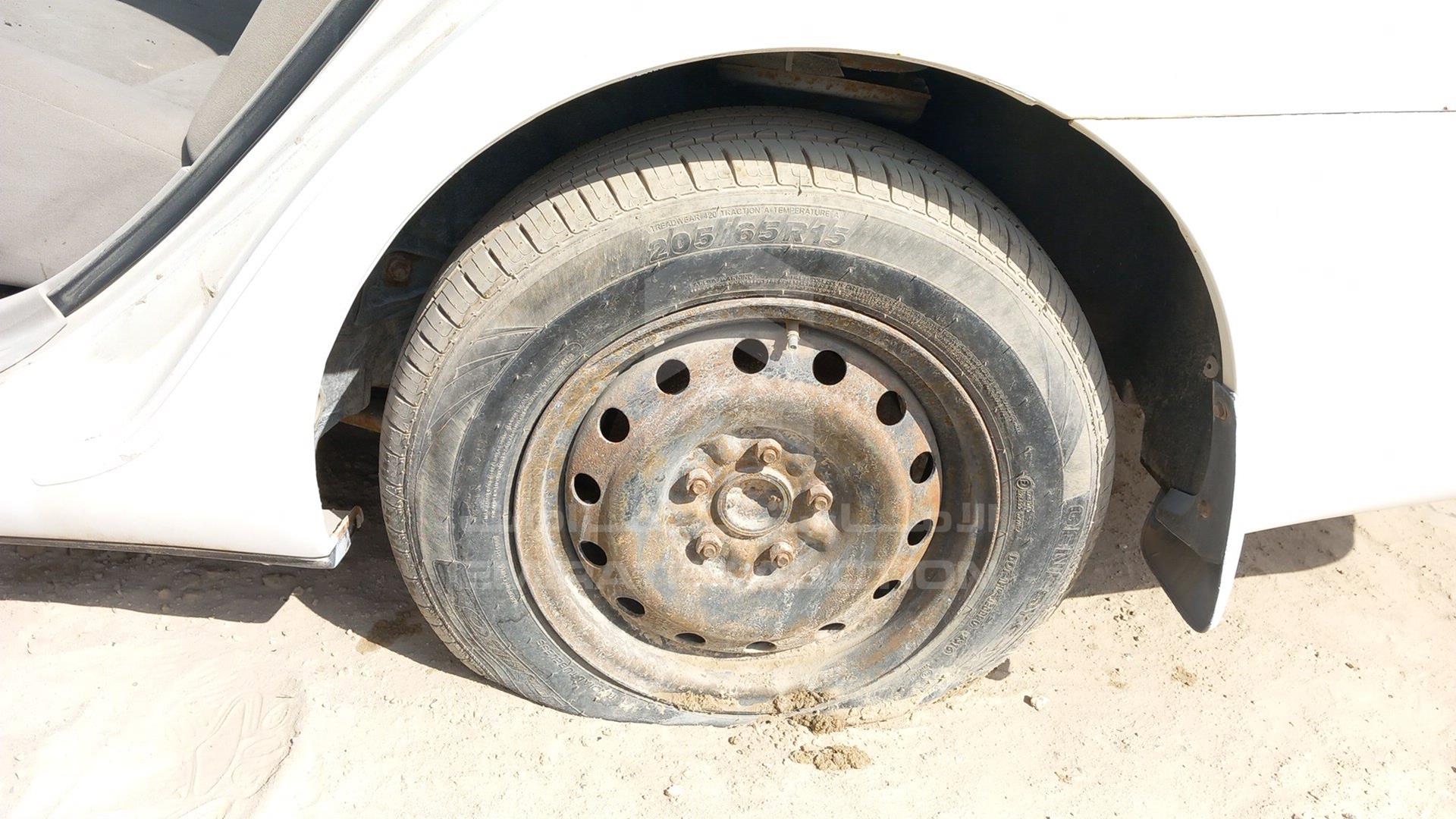 2004 TOYOTA CAMRY VIN: 6T1BE32K64X457533
