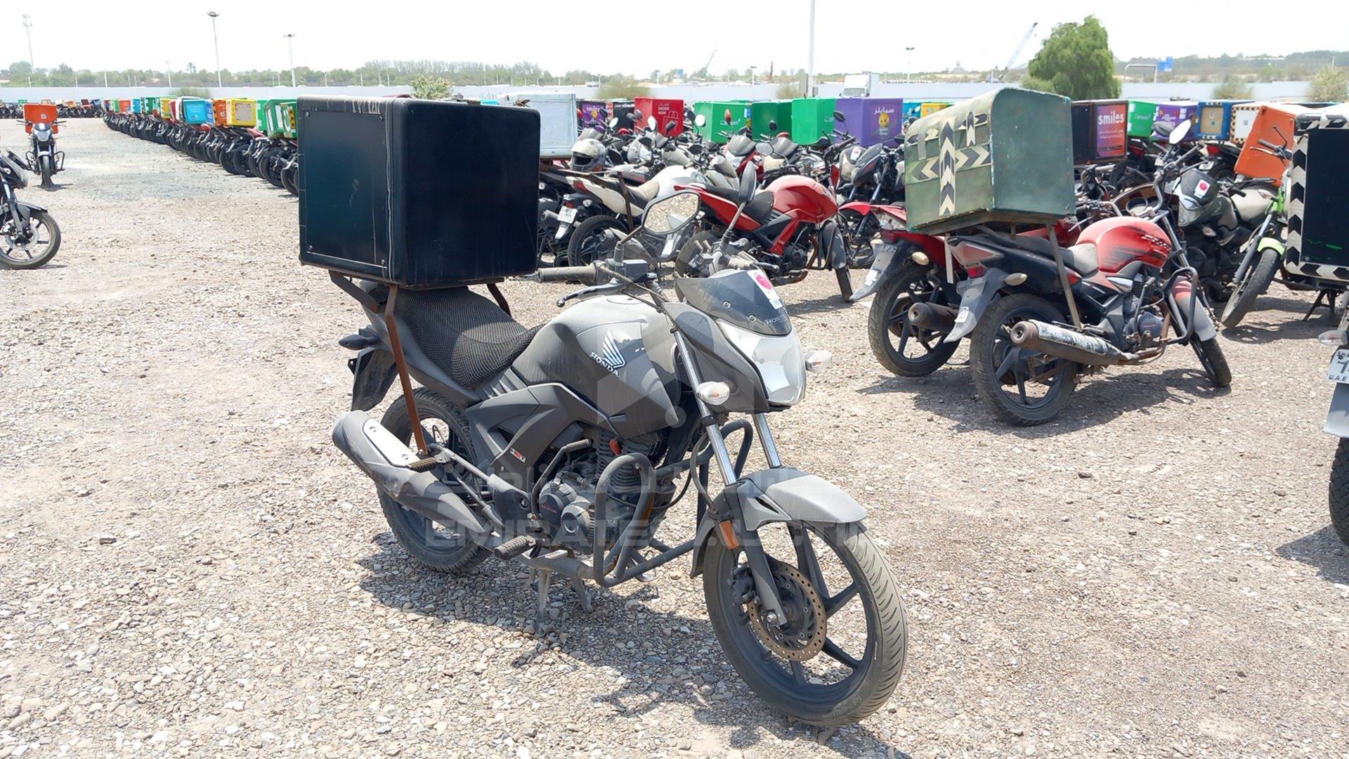 2021 HONDA UNICORN VIN: ME4KC20E7MA001304
