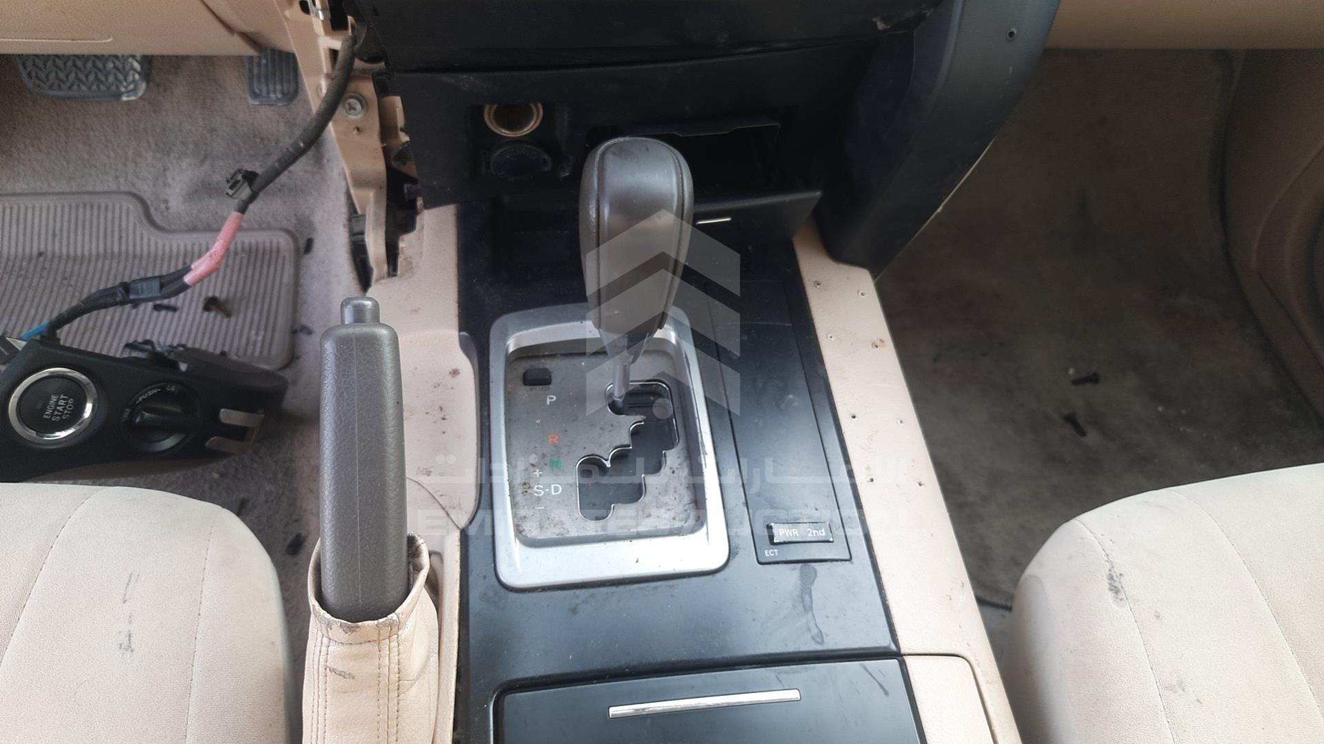 2013 TOYOTA LAND CRUISER VIN: JTMDU09J1D4064189