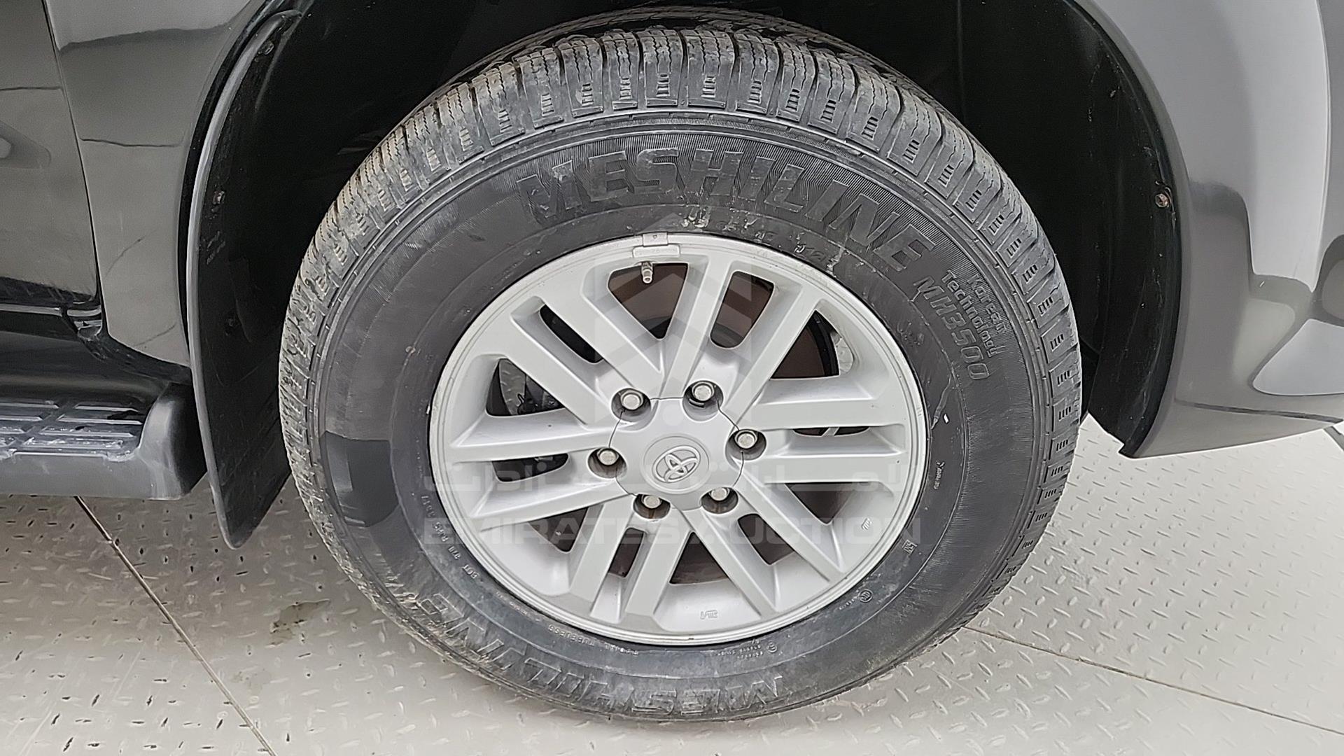 2013 TOYOTA FORTUNER VIN: MHFYX59G3D8047305