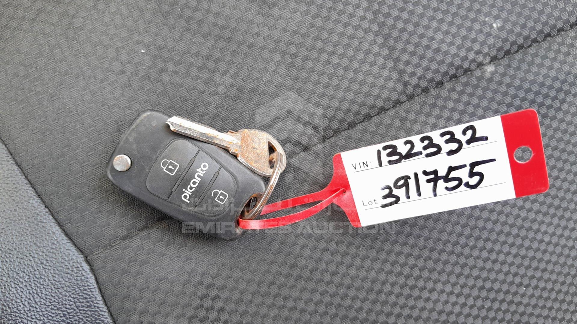 2011 KIA PICANTO VIN: KNABK5134BT132332
