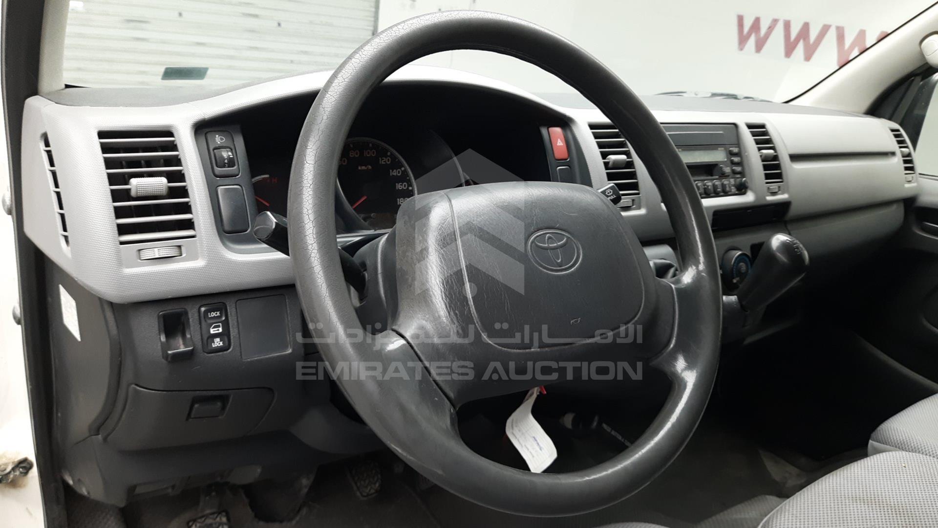 2007 TOYOTA HIACE VIN: JTGJX02P575007598