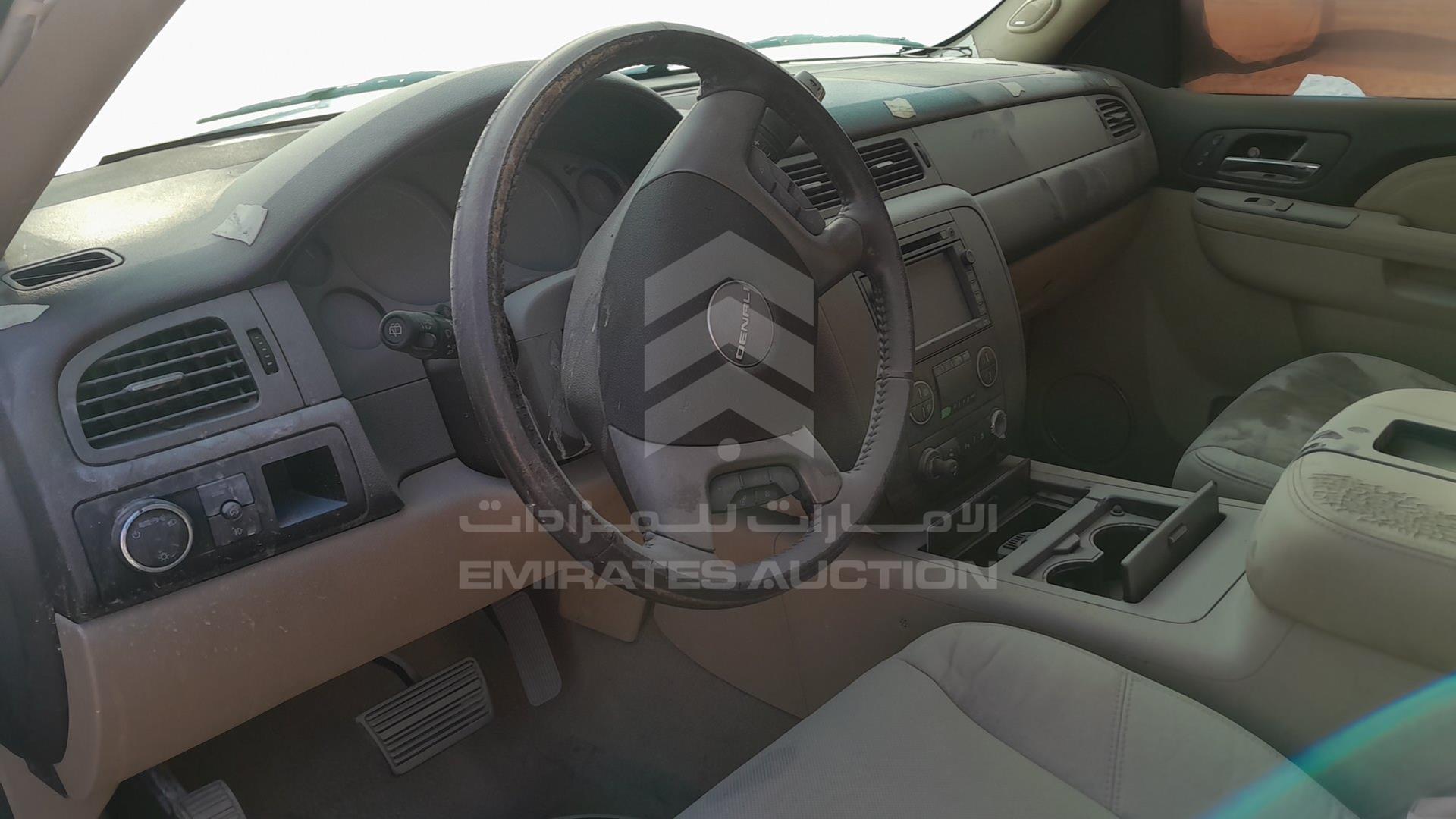 2010 GMC YUKON VIN: 1GKUKEEF7AR216189