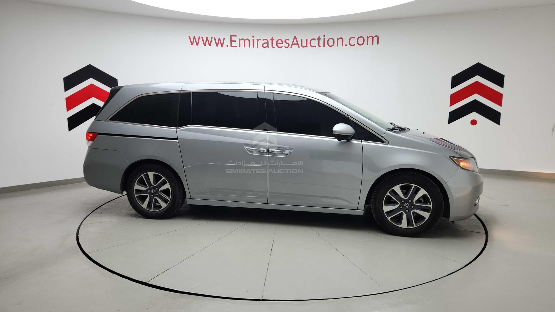 2016 HONDA ODYSSEY VIN: 5KBRL5894GB701569