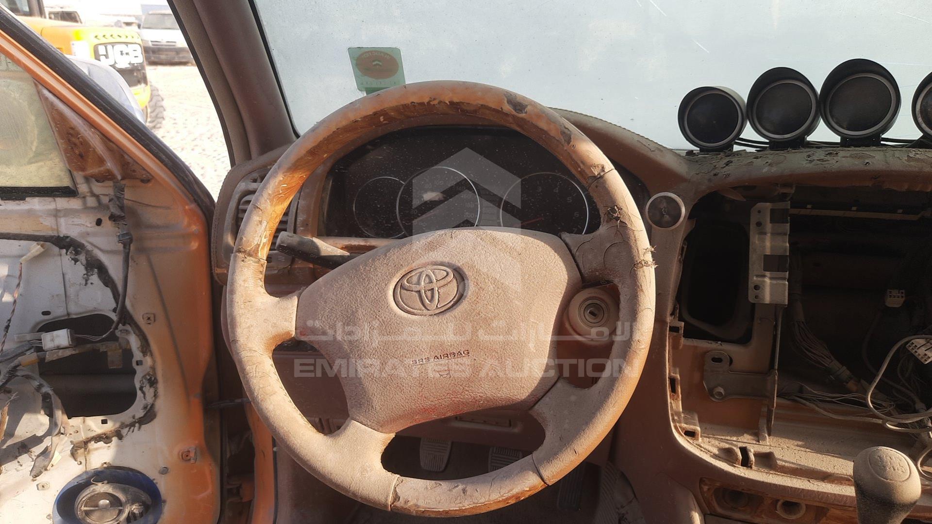 2006 TOYOTA LAND CRUISER VIN: JTEHJ09J065147342