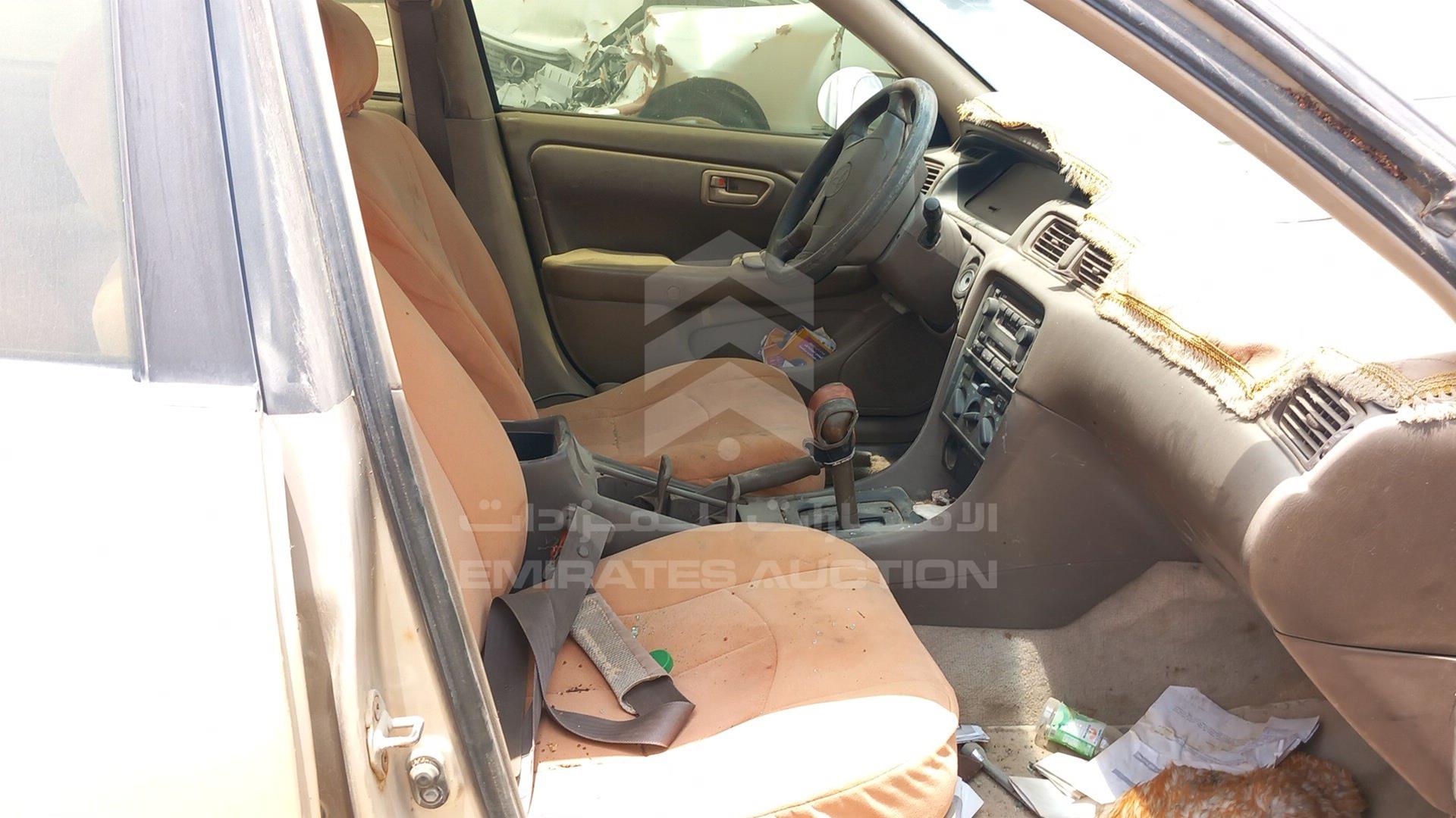 1998 TOYOTA CAMRY VIN: JT2BG22K5W0135488