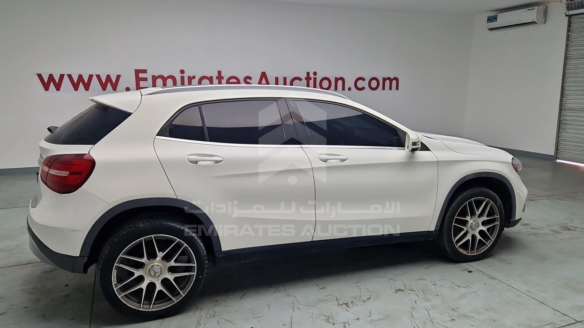 2019 MERCEDES GLA 250 VIN: WDCTG4GB9KJ563885