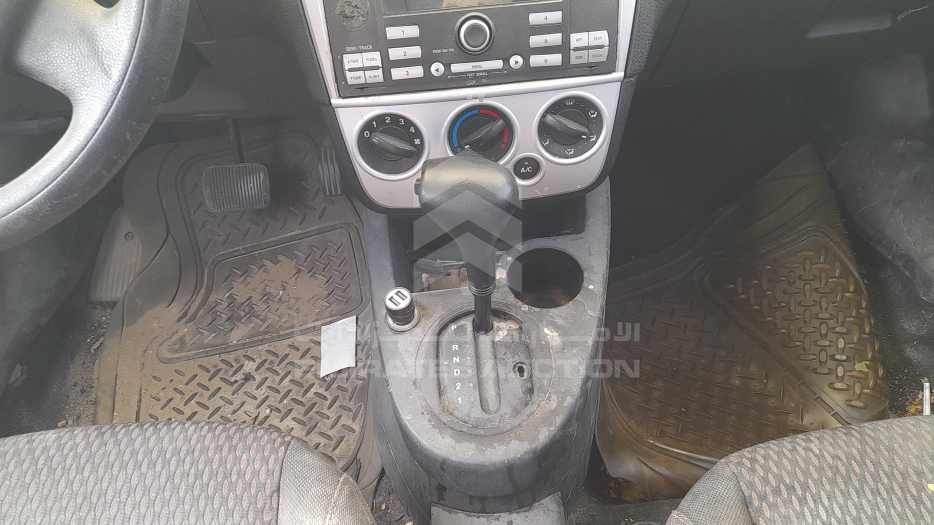 2012 FORD FIGO VIN: MAJTJ2ZD3CAP22613