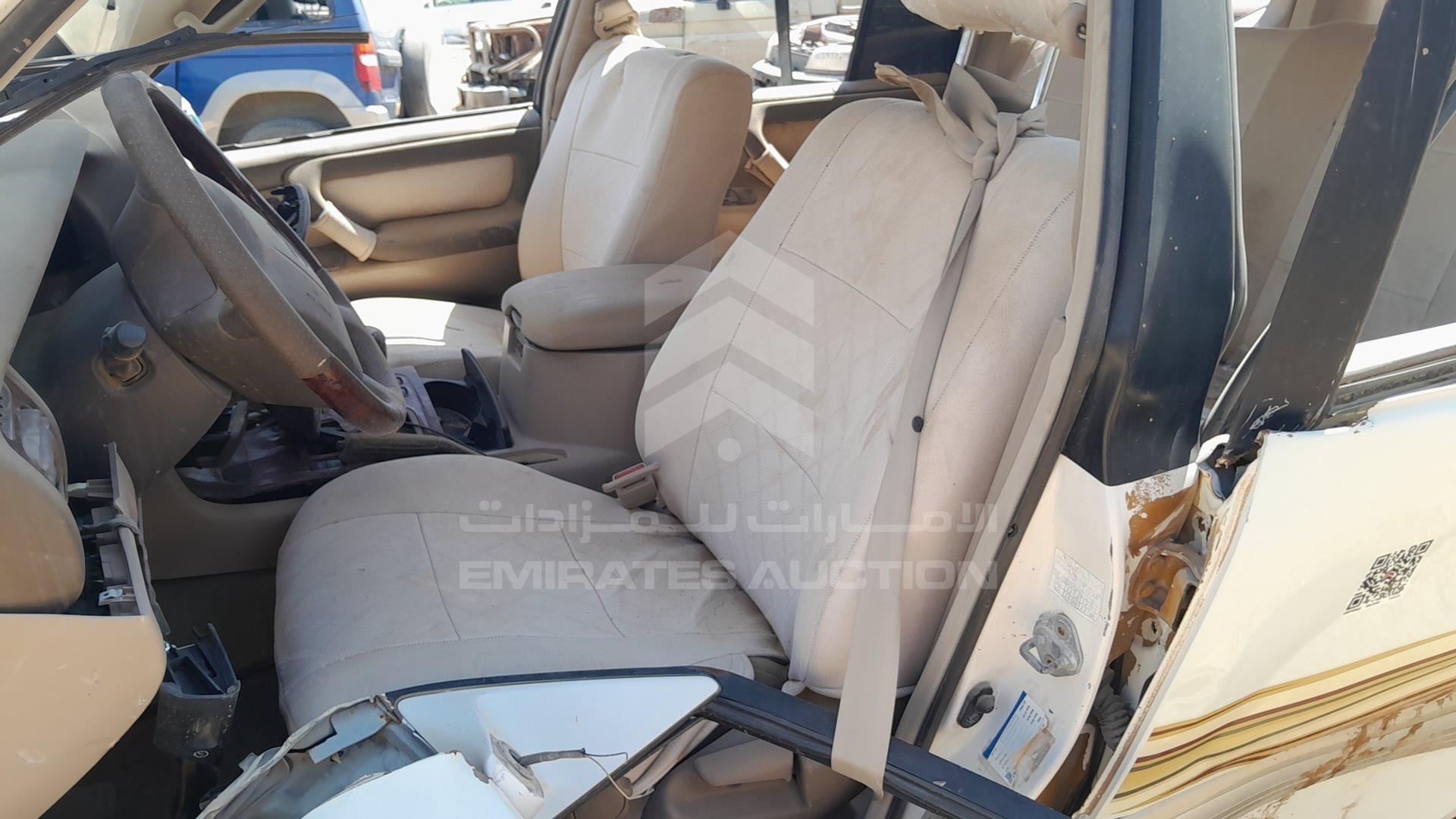 2000 TOYOTA LAND CRUISER VIN: JT3HT05J6Y0118470
