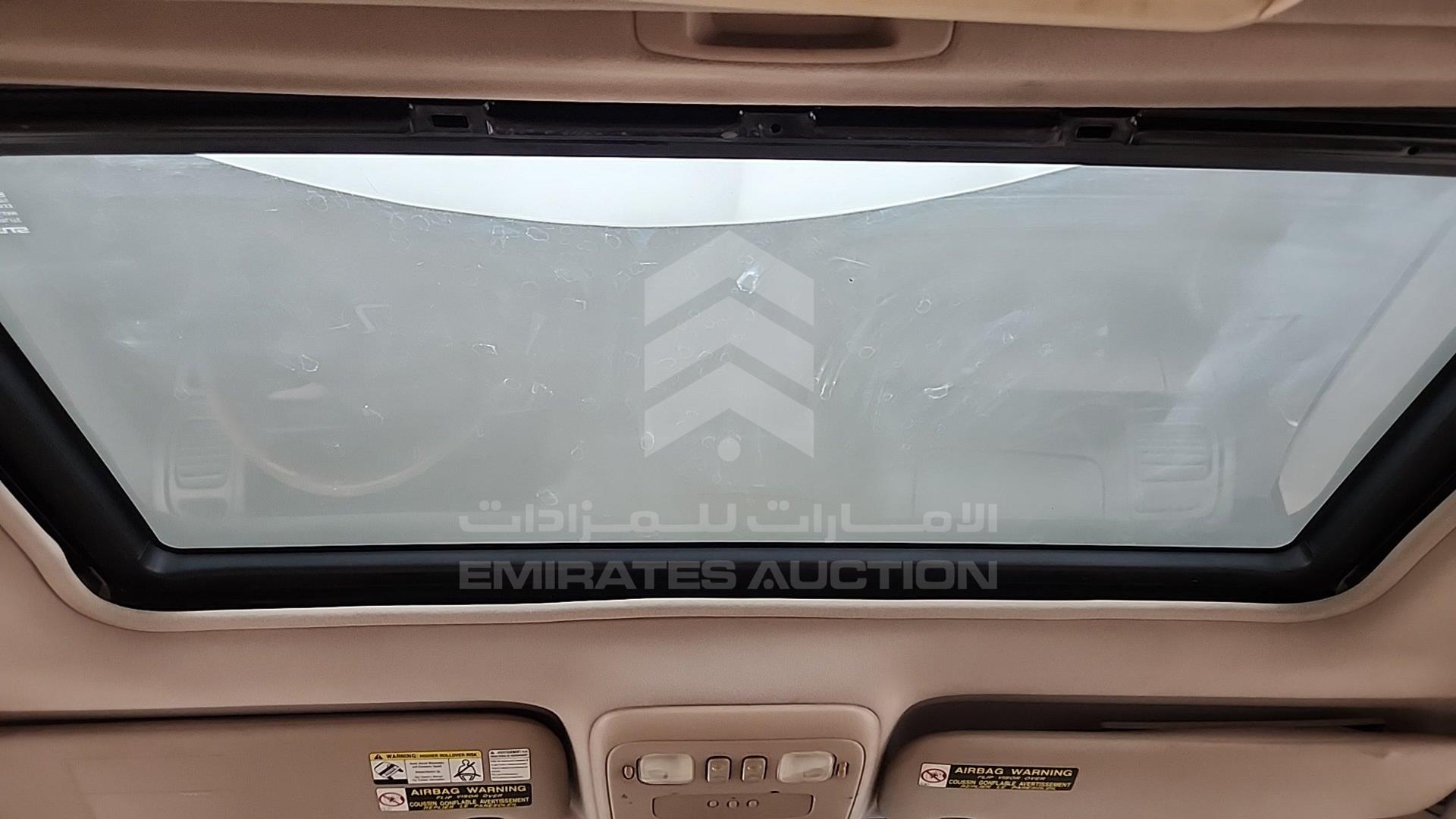 2001 LEXUS LX 470 VIN: JTJHT00W513501087