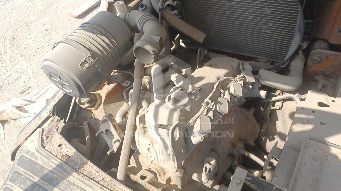 تويوتا 2019 — خليج المحرك — صورة 25