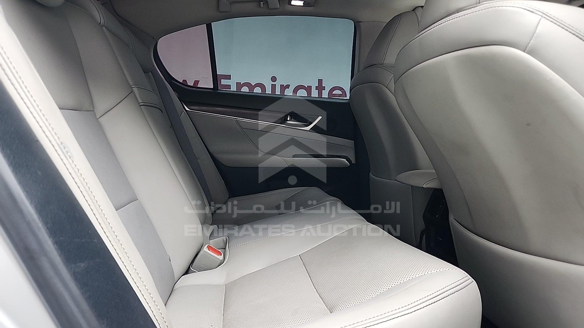 2014 LEXUS GS 350 VIN: JTHBE1BLXE5033653