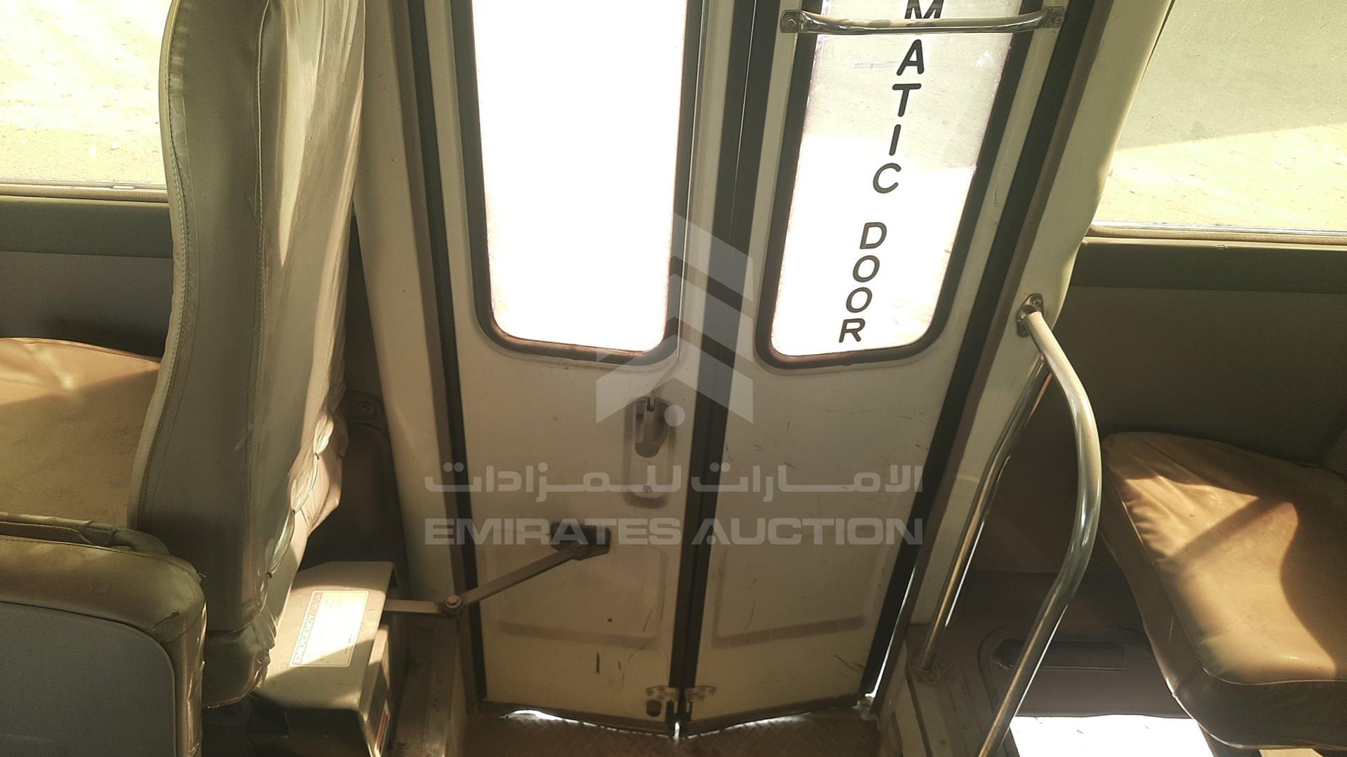 2008 TOYOTA COASTER VIN: JTGFK518784000493