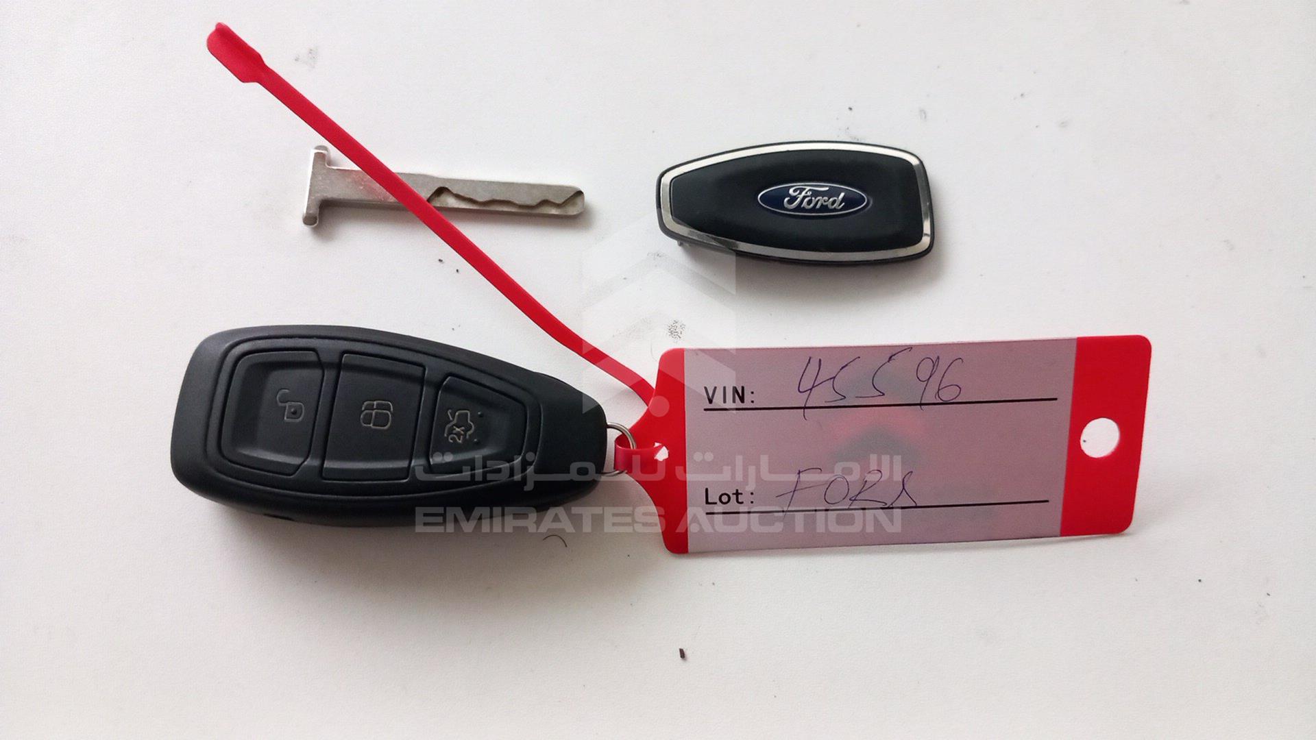 2018 FORD FOCUS VIN: WF0FC9KH0JLY45596