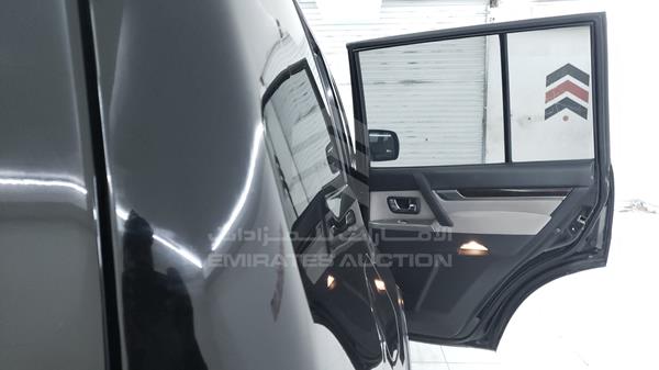 JMYLRV95WCJ702120 Mitsubishi Pajero